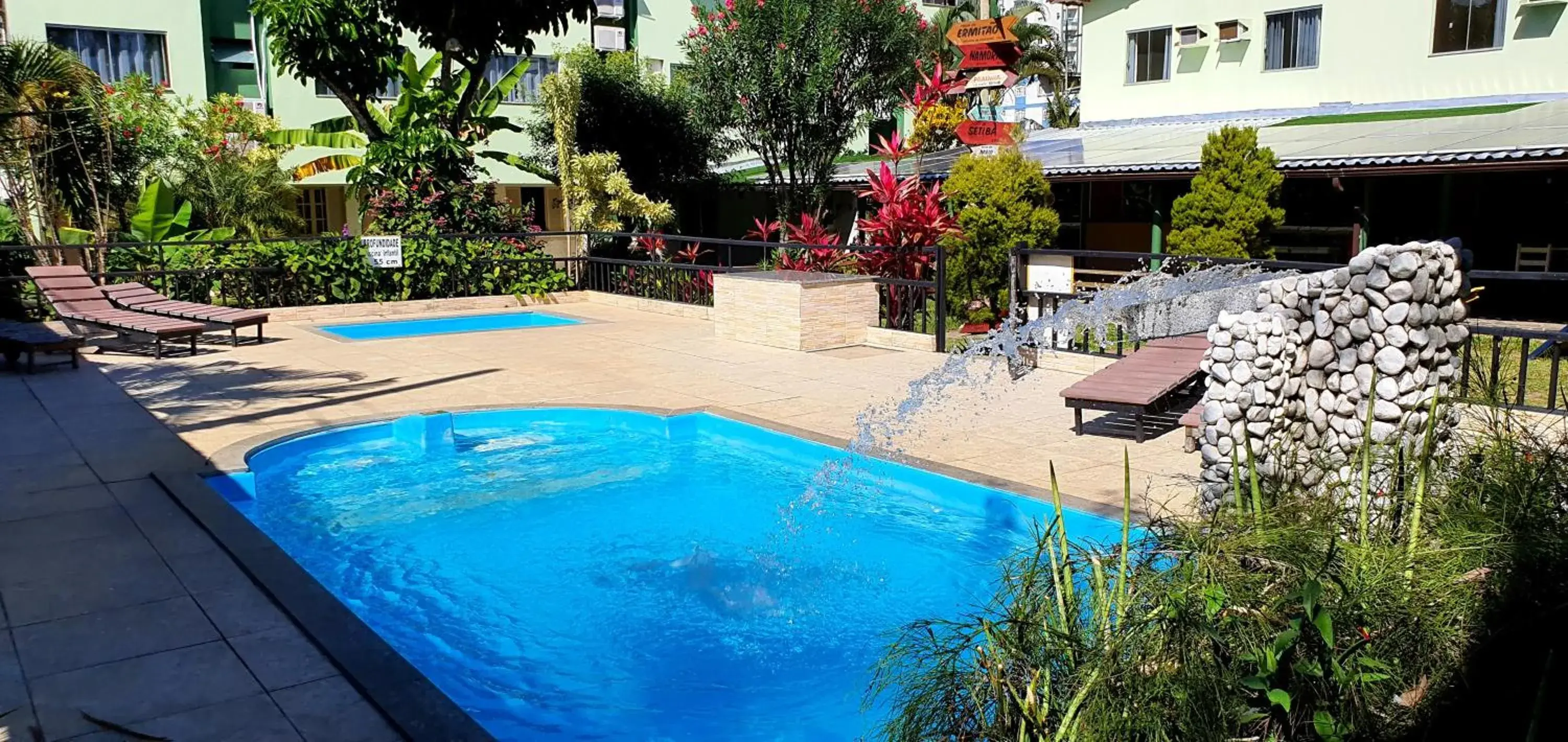 Pool view, Swimming Pool in Duas Praias Hotel Pousada