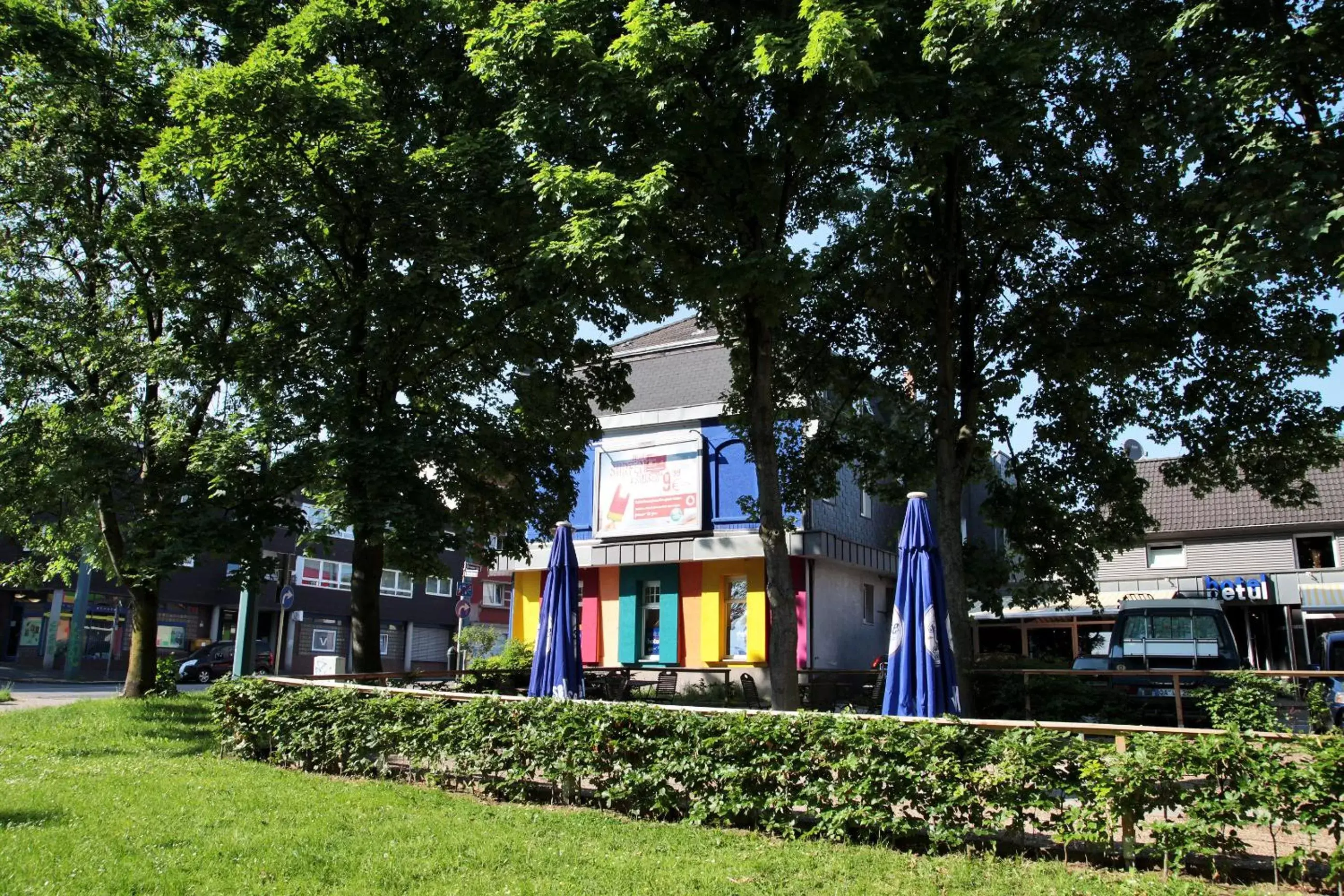 Facade/entrance, Property Building in Hotel Petul An der Zeche