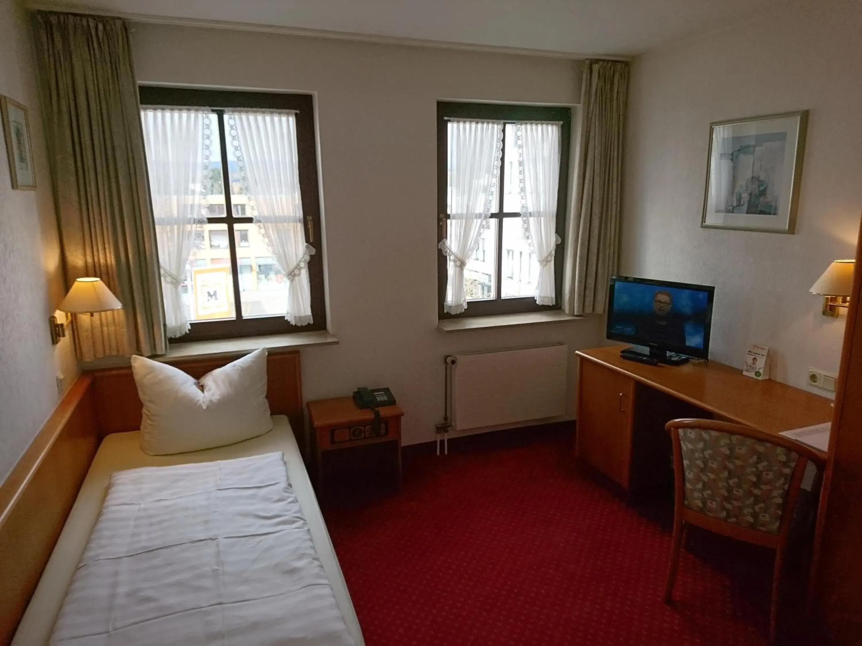 Bedroom, Bed in Arkaden Hotel