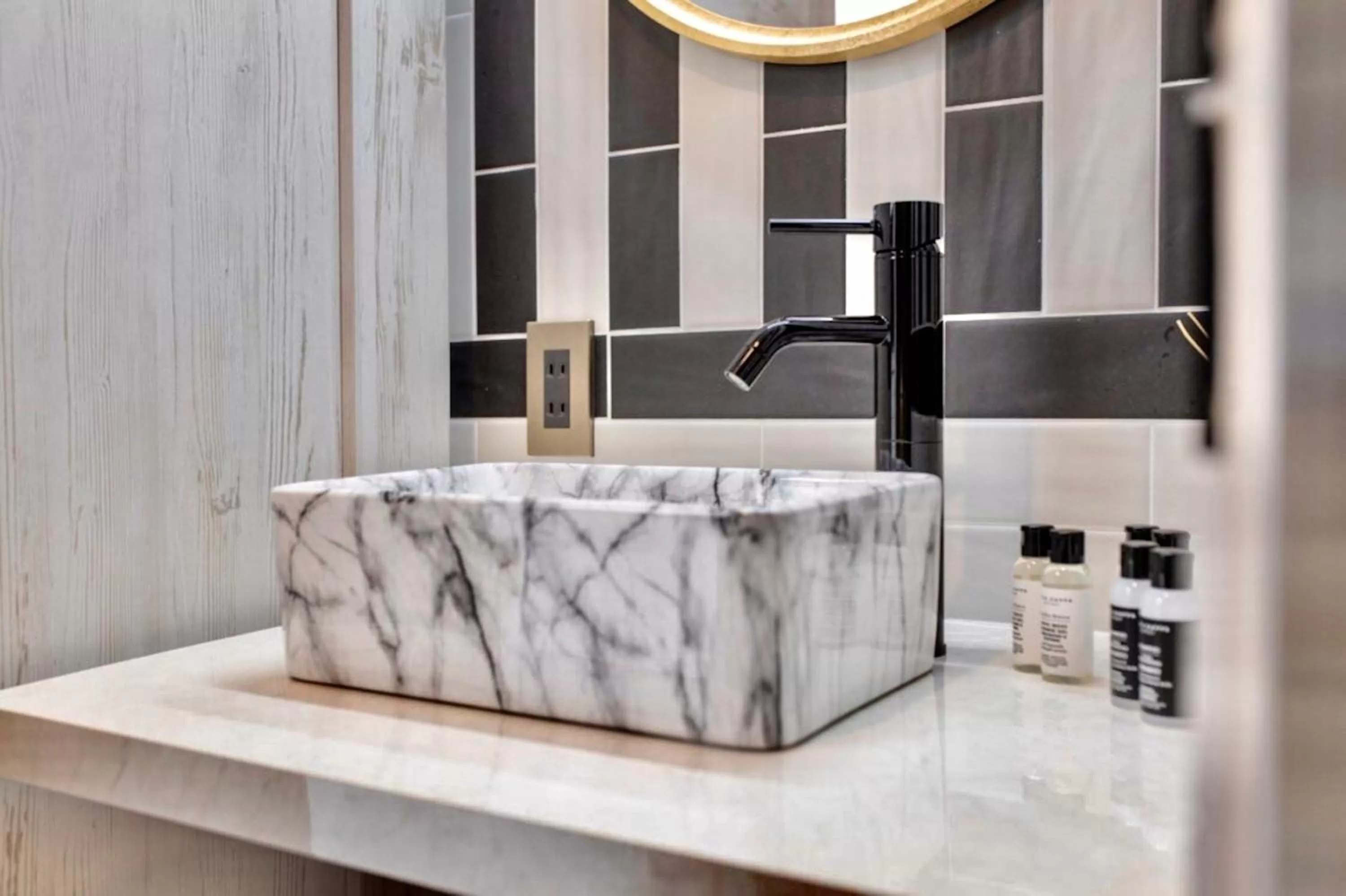 Bathroom in THE ROOT2 HOTEL