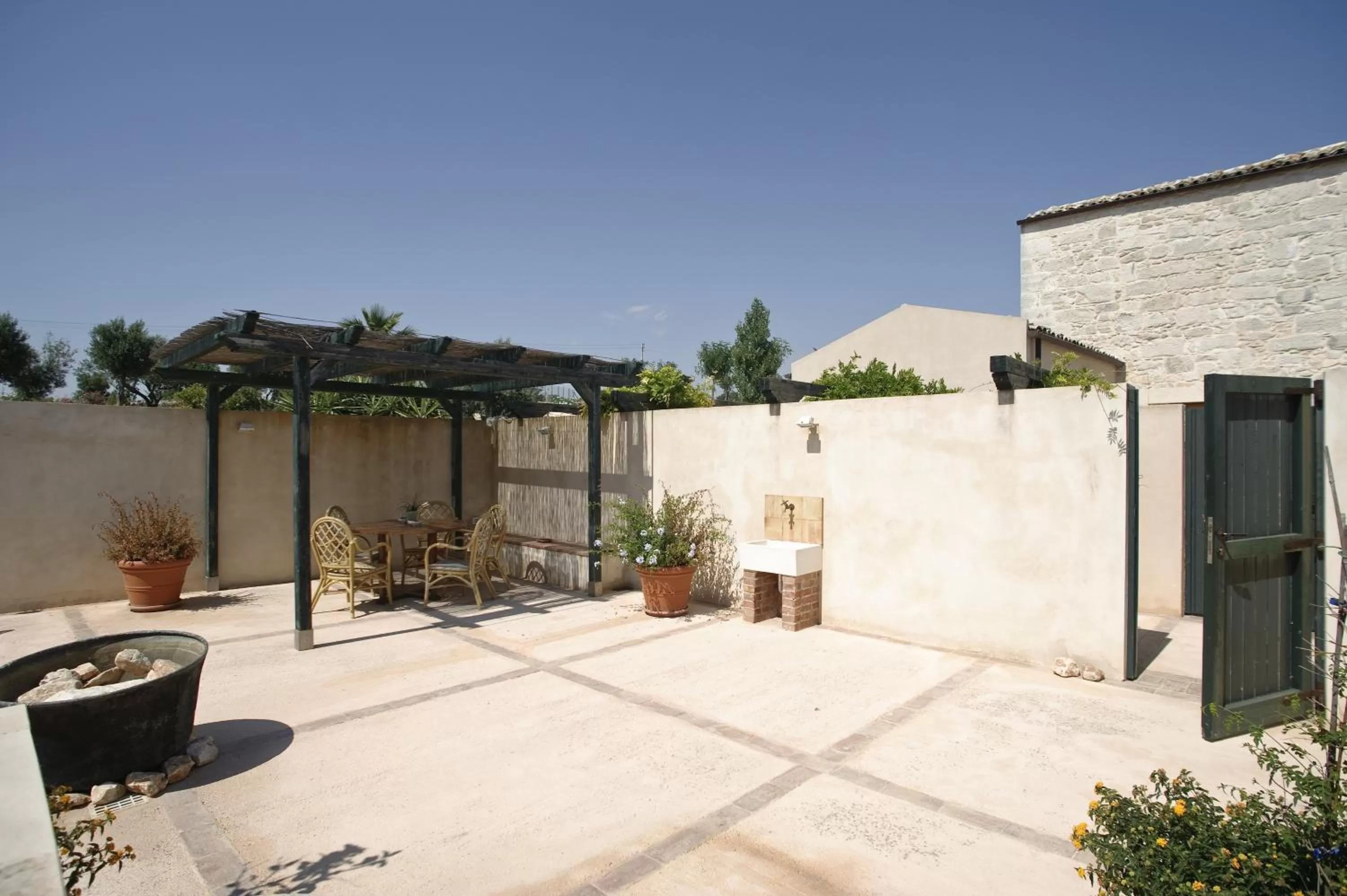 Patio in Relais Parco Cavalonga