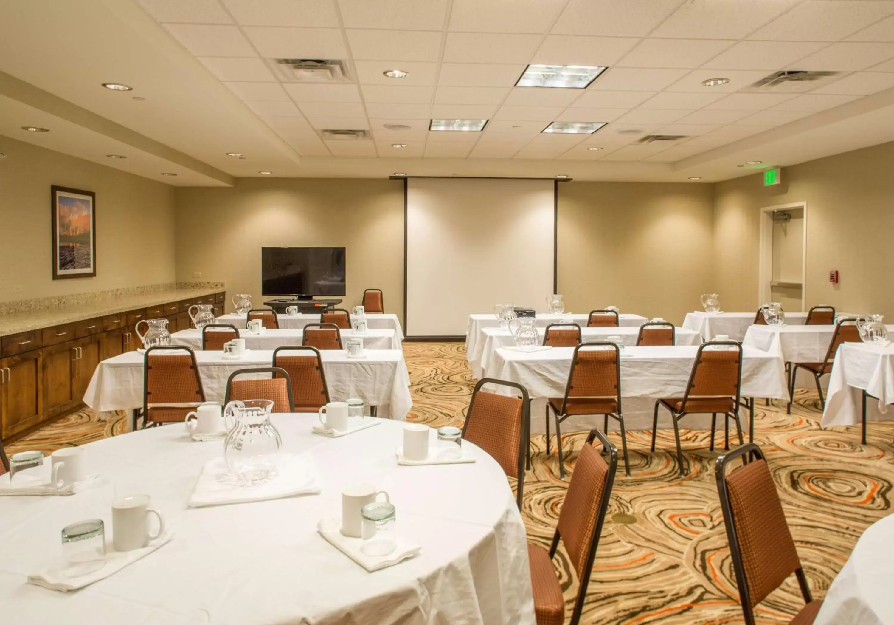 Meeting/conference room in Hampton Inn & Suites Whitefish
