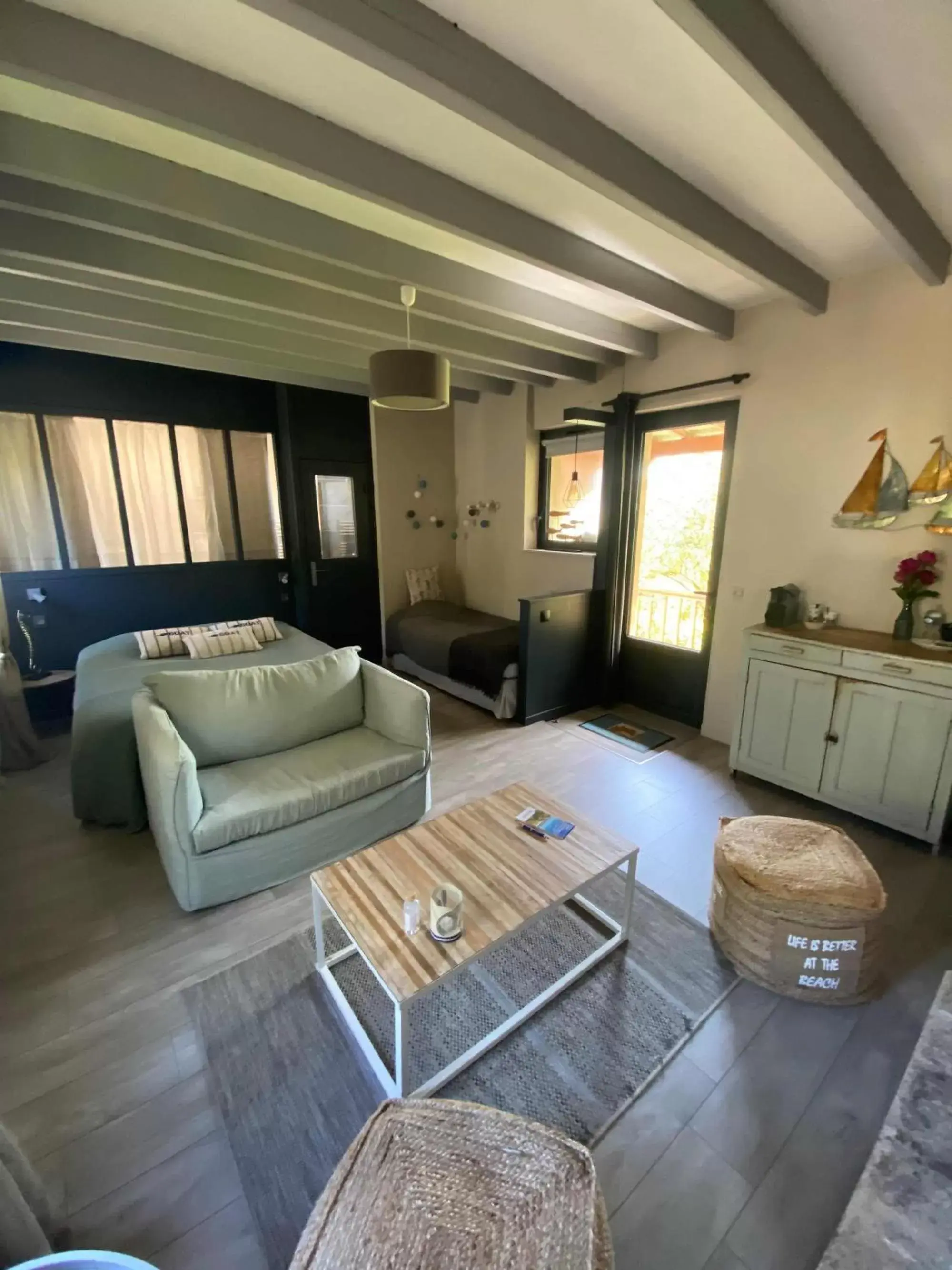 Family Room with Shared Bathroom (3 Adults 1 Child) in Le mas Normand Family Room with Shared Bathroom (3 Adults 1 Child) in Le mas Normand