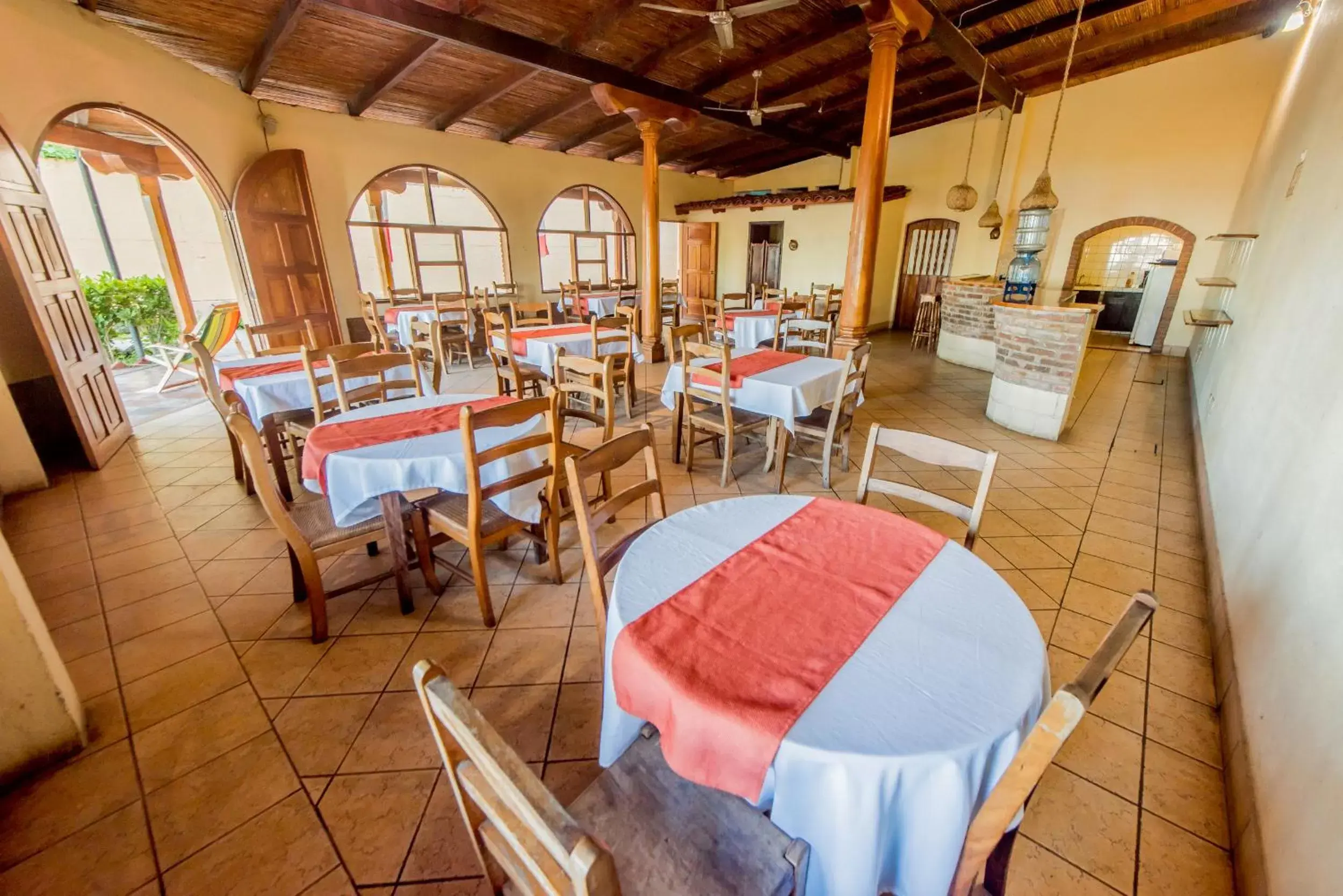 Restaurant/places to eat in Hotel El Maltese Restaurant/places to eat in Hotel El Maltese