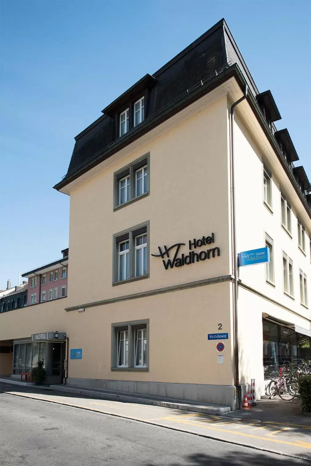 Facade/entrance, Property Building in Hotel Waldhorn