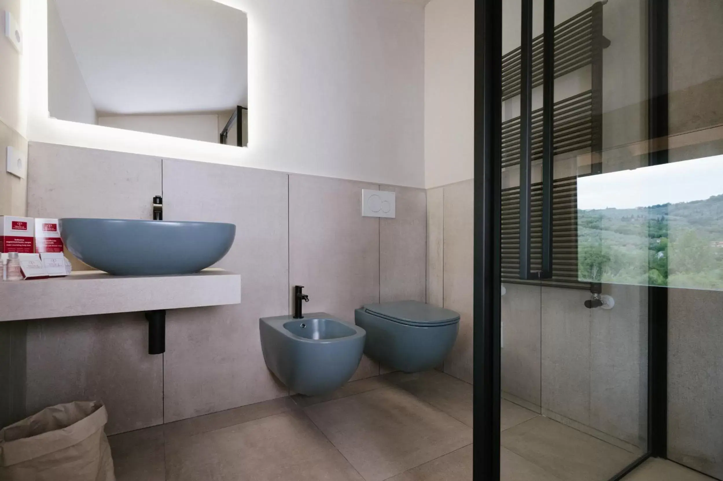 Shower, Bathroom in Palazzo BelVedere