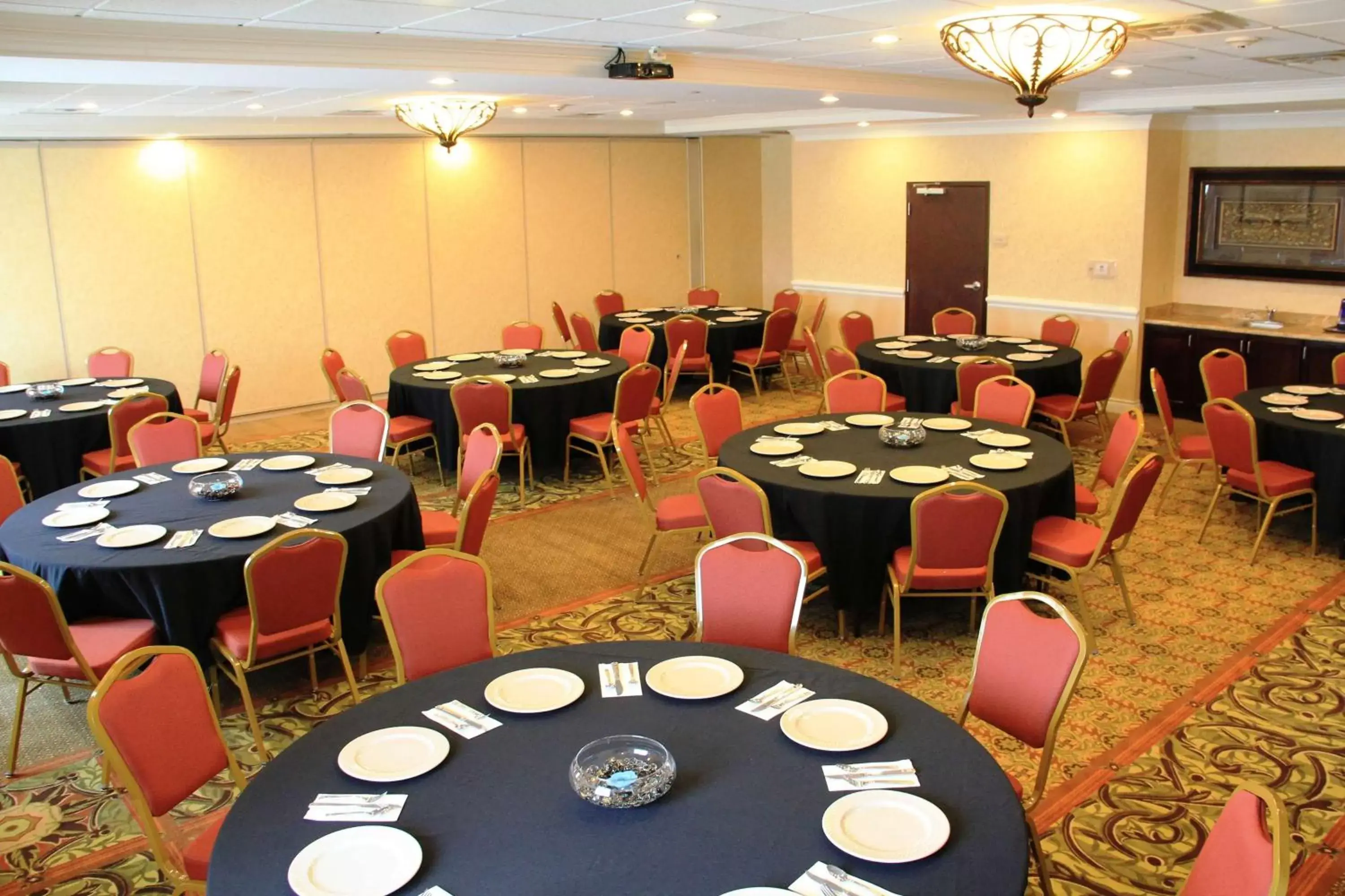Meeting/conference room, Restaurant/Places to Eat in Hilton Garden Inn Houston West Katy