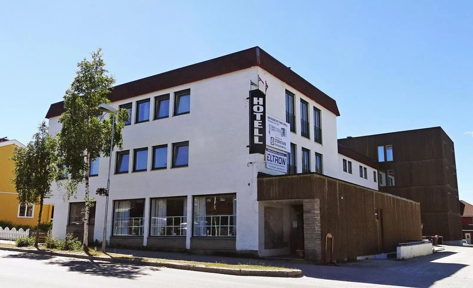 Property building in Tynset Hotel