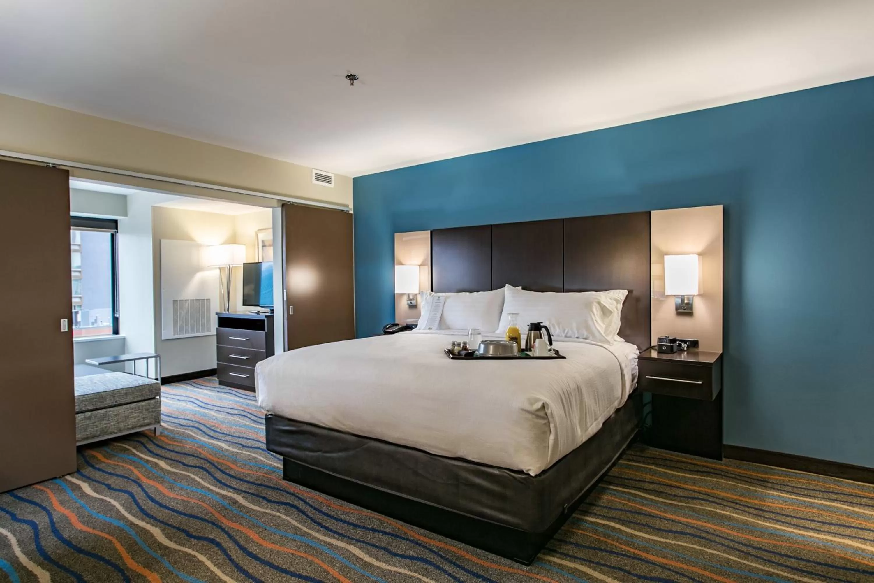 Bedroom, Bed in Holiday Inn Hotel & Suites Chattanooga by IHG