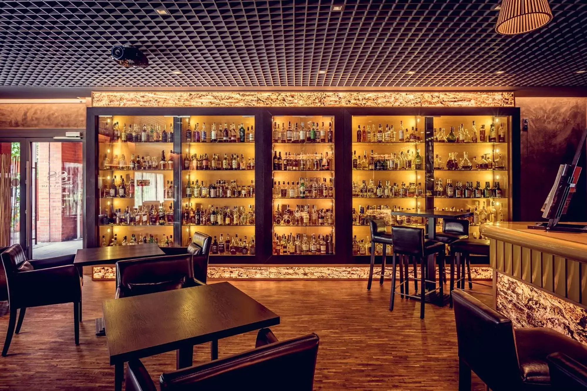 Lounge or bar in City Park Hotel & Residence Lounge or bar in City Park Hotel & Residence