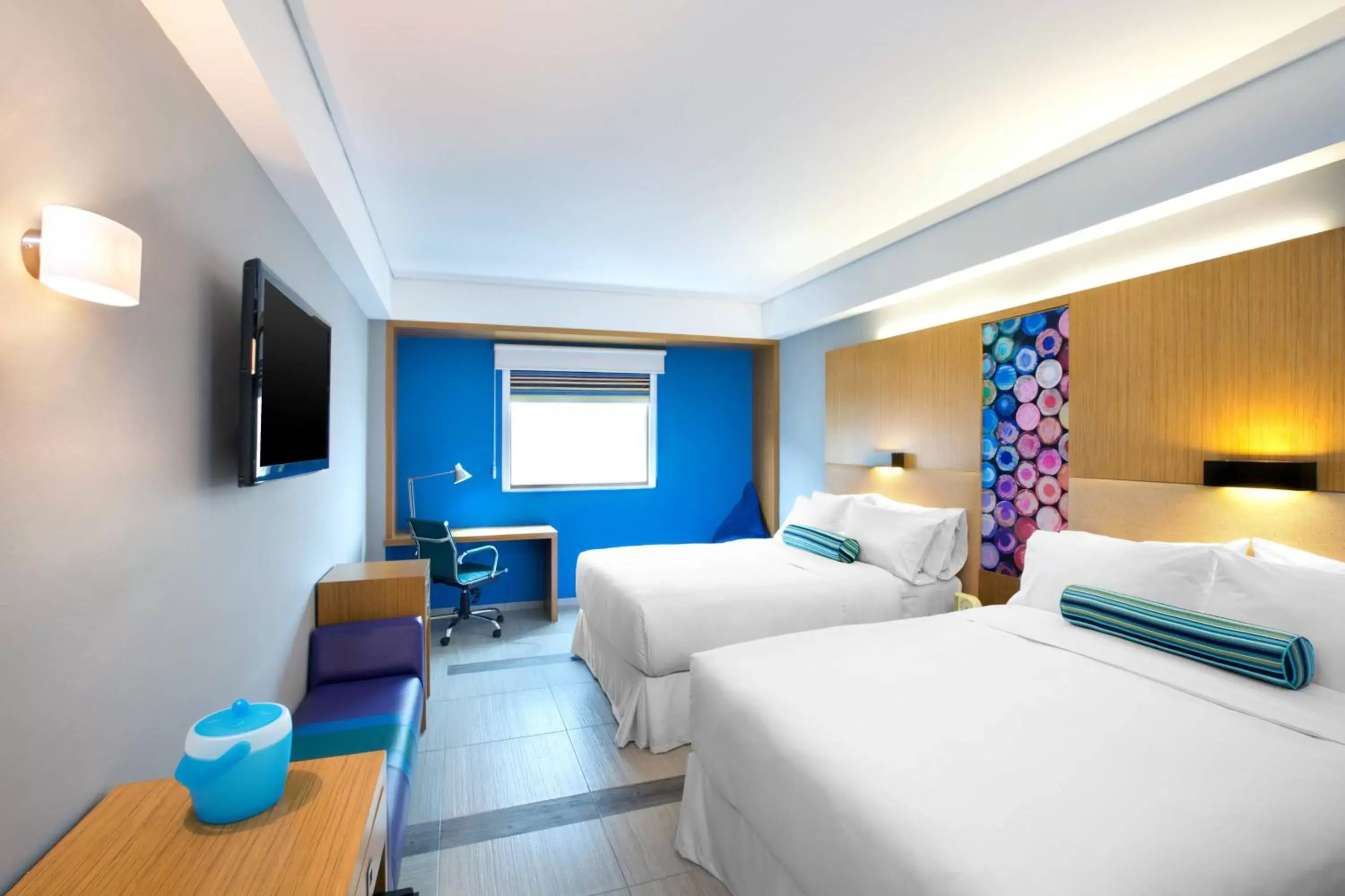 Photo of the whole room in Aloft Cancun