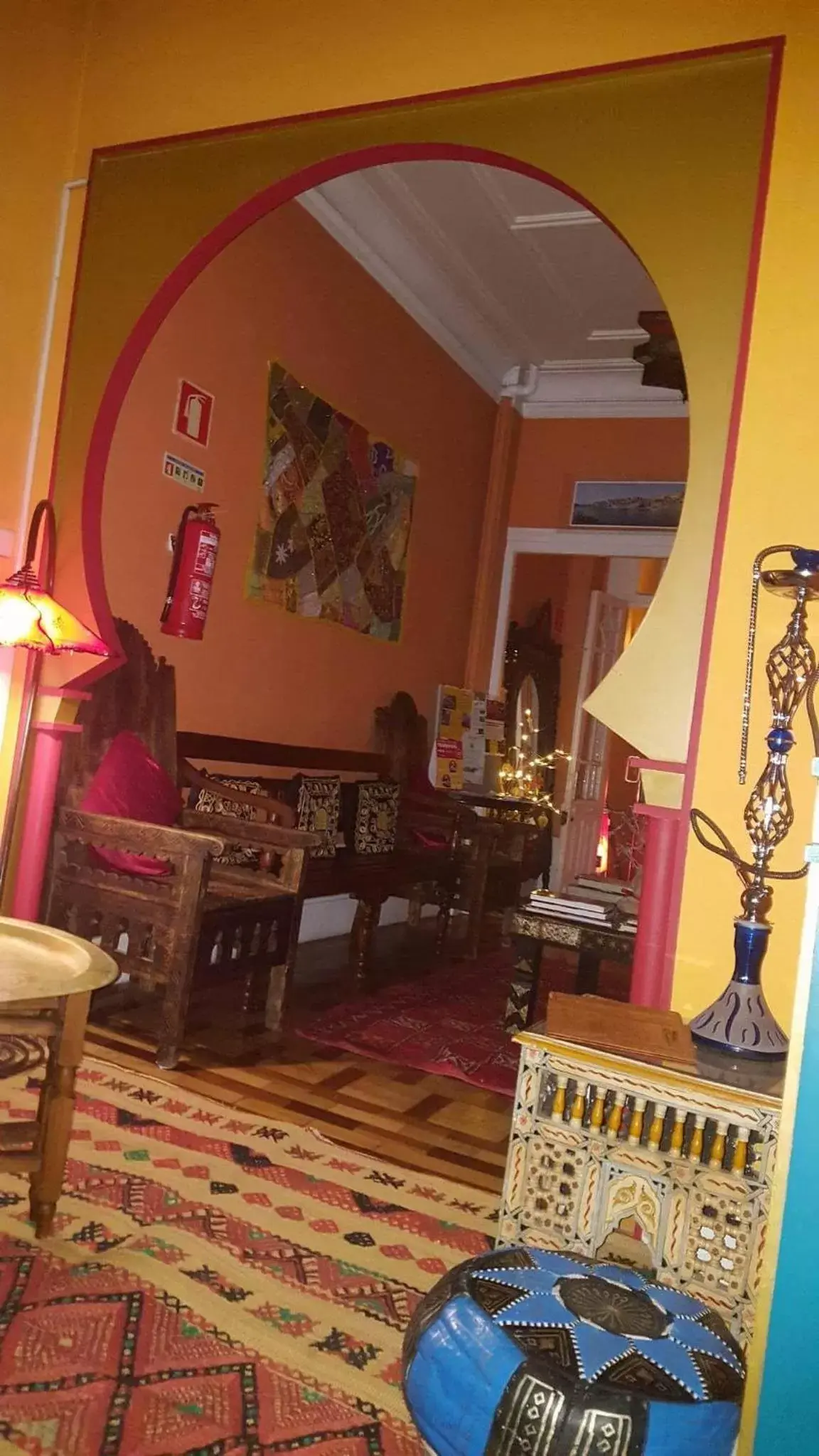 Communal lounge/ TV room, Restaurant/Places to Eat in Porto Riad - Guest House