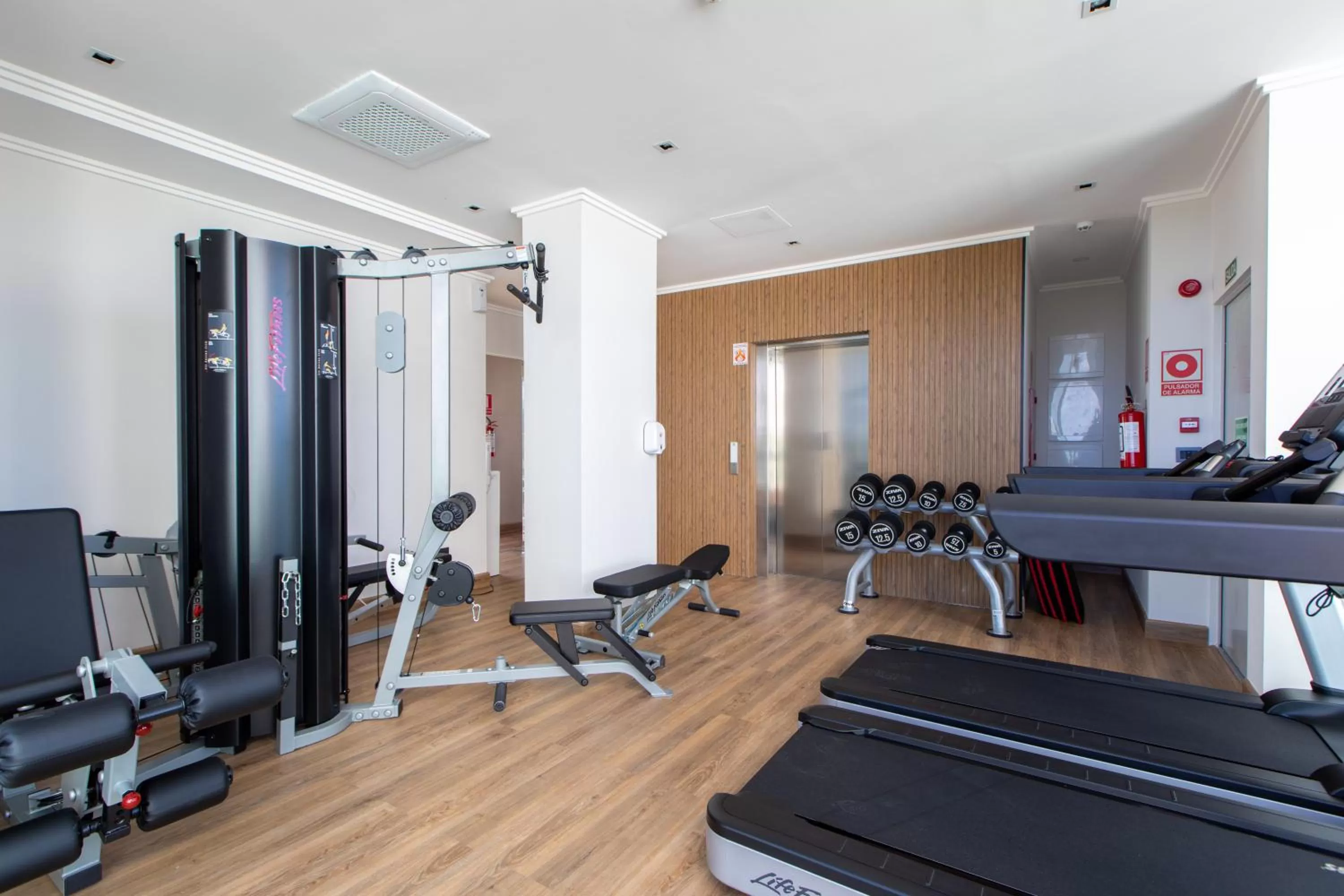 Hotel Solerios Mansa