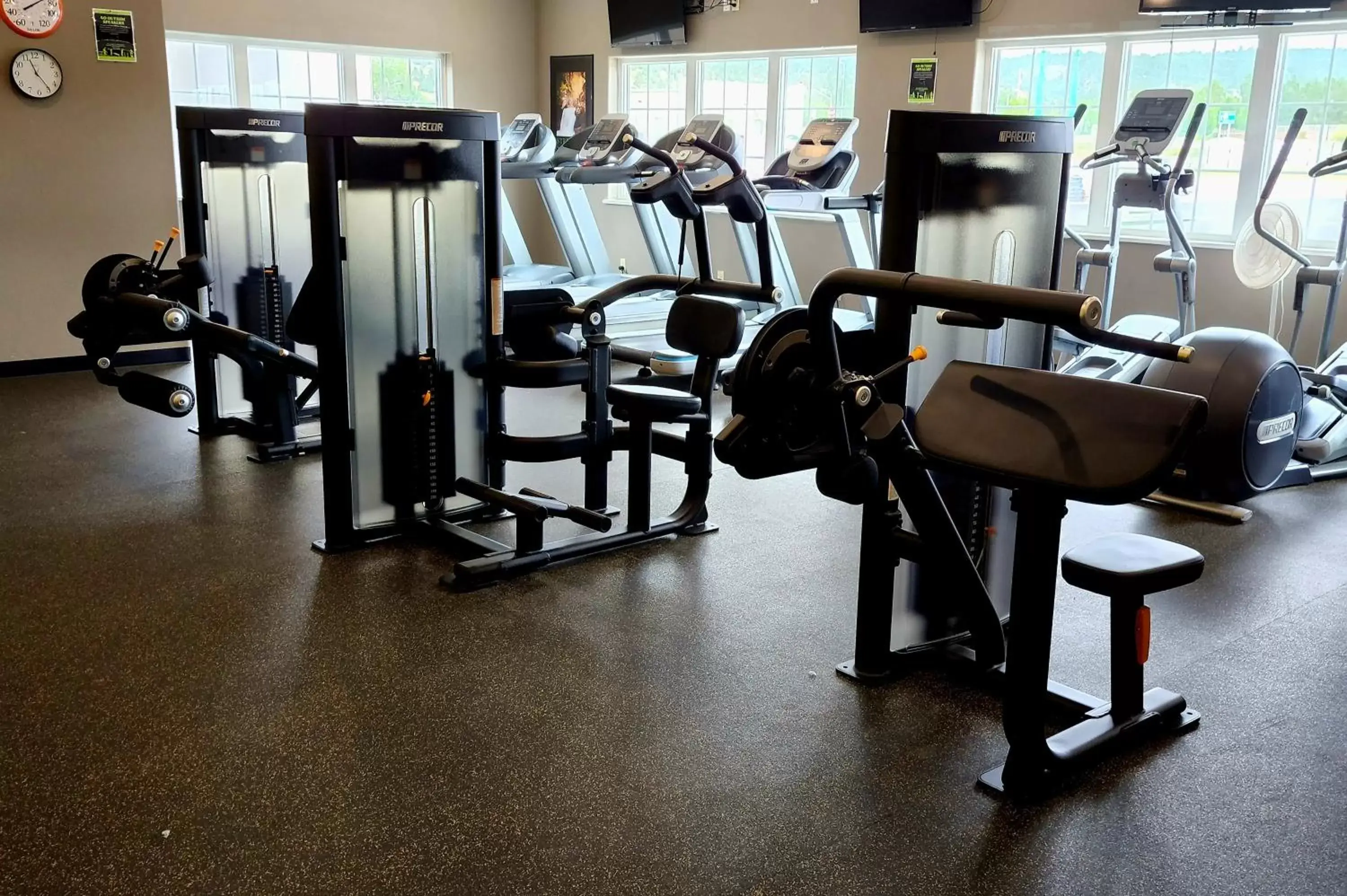 Fitness centre/facilities, Fitness Center/Facilities in Newcastle Lodge & Convention Center