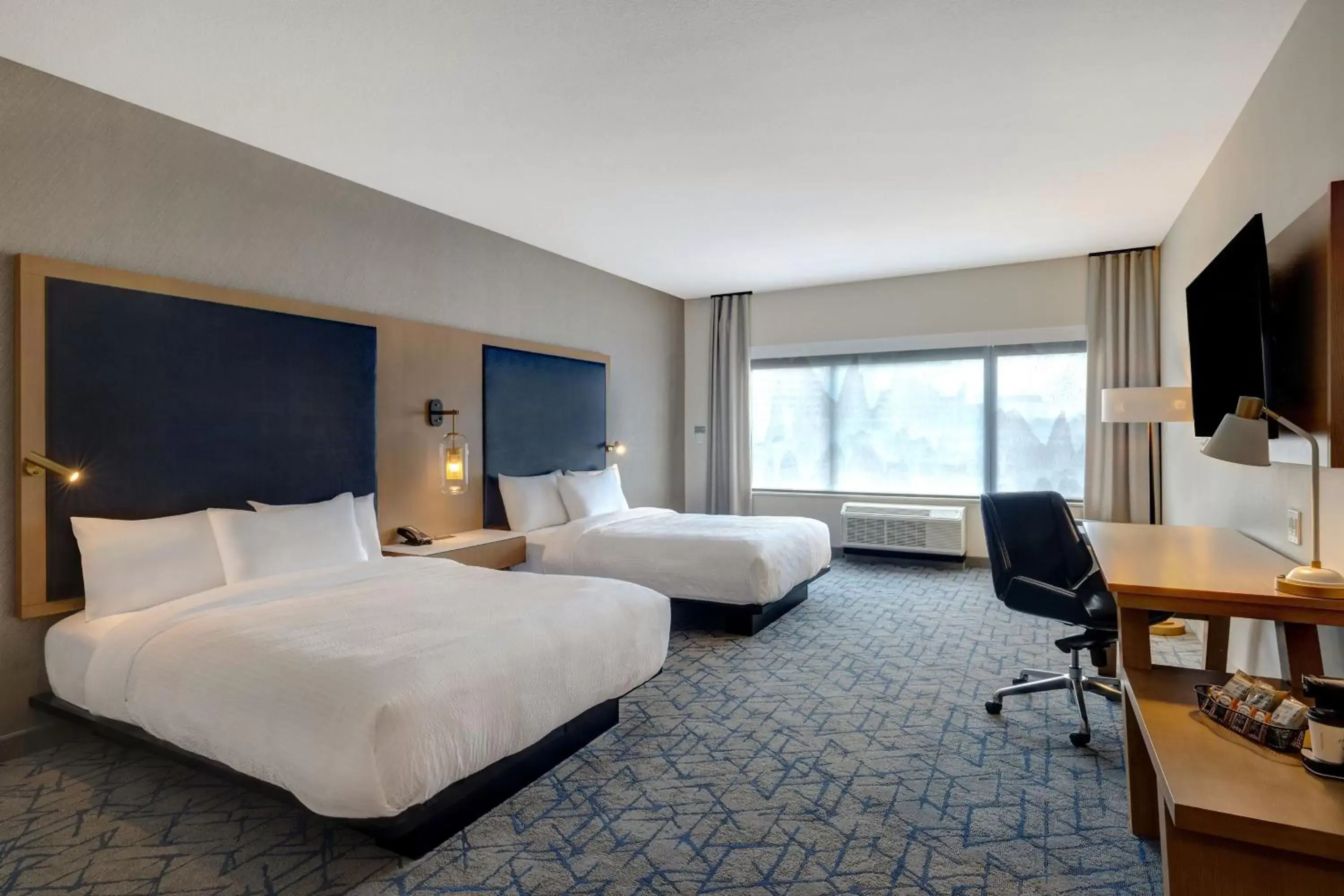 Photo of the whole room in Fairfield by Marriott Inn & Suites Minneapolis Downtown