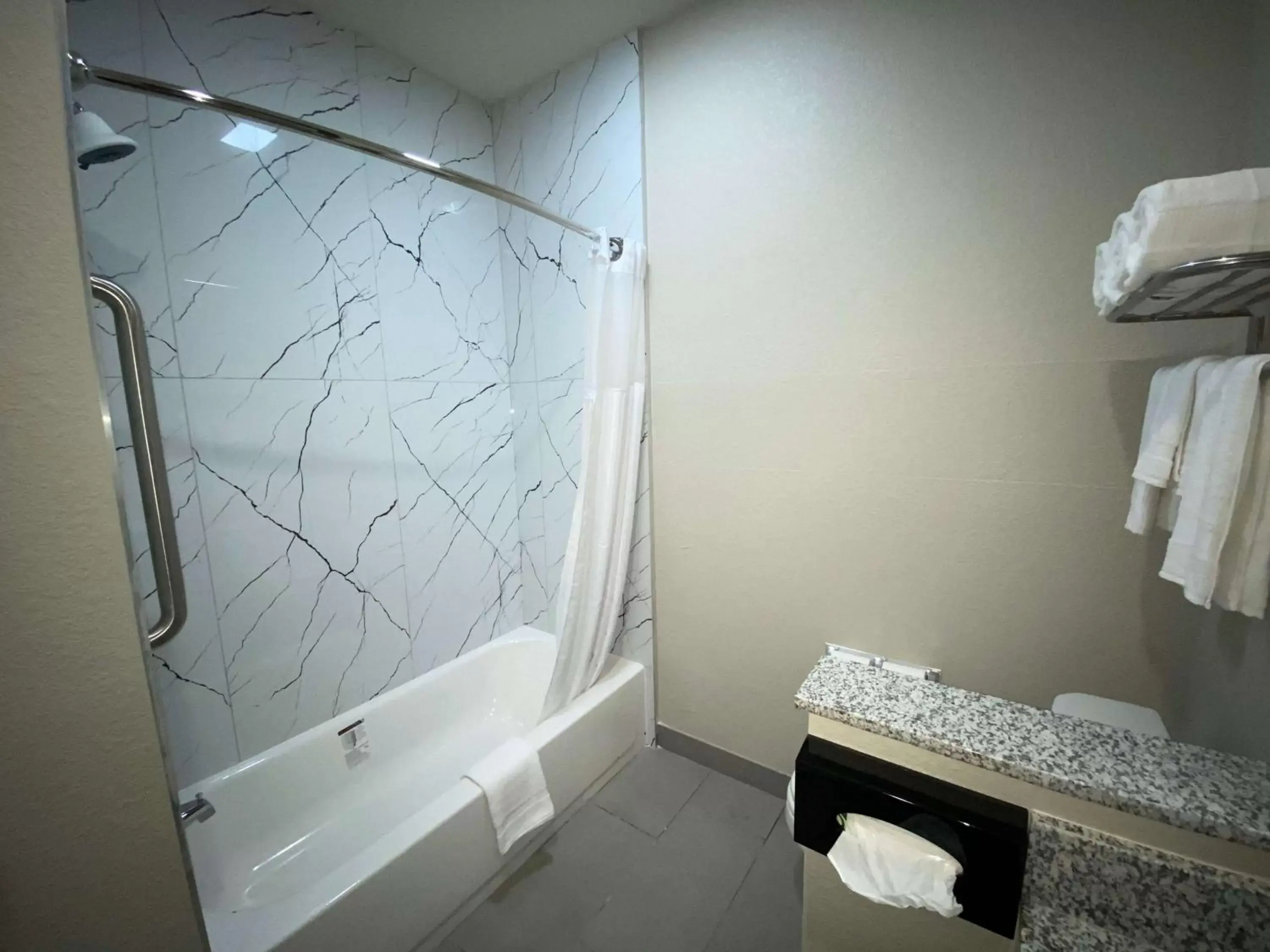 Bathroom in SureStay Plus Hotel by Best Western Ada