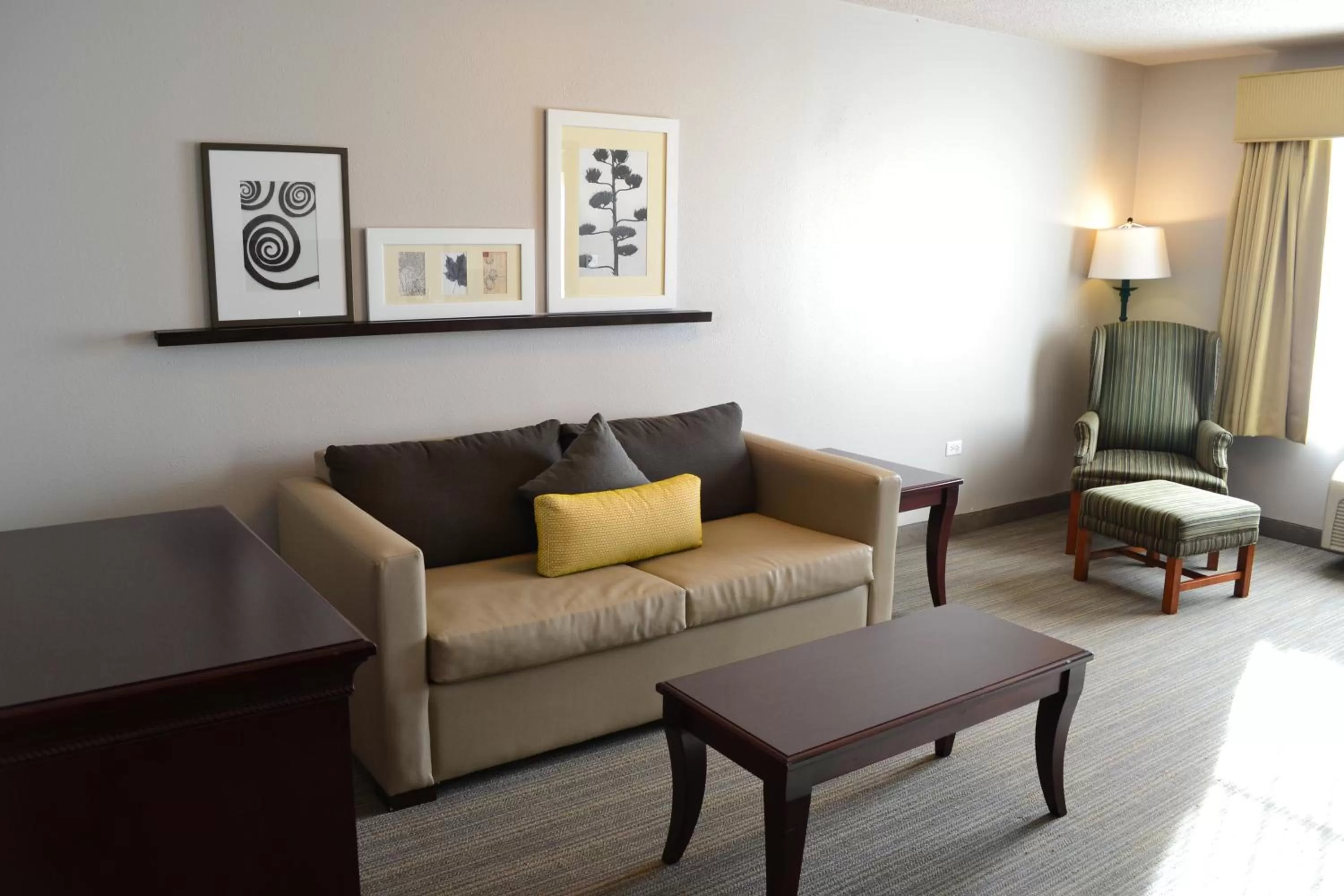 Country Inn & Suites by Radisson, Gurnee, IL