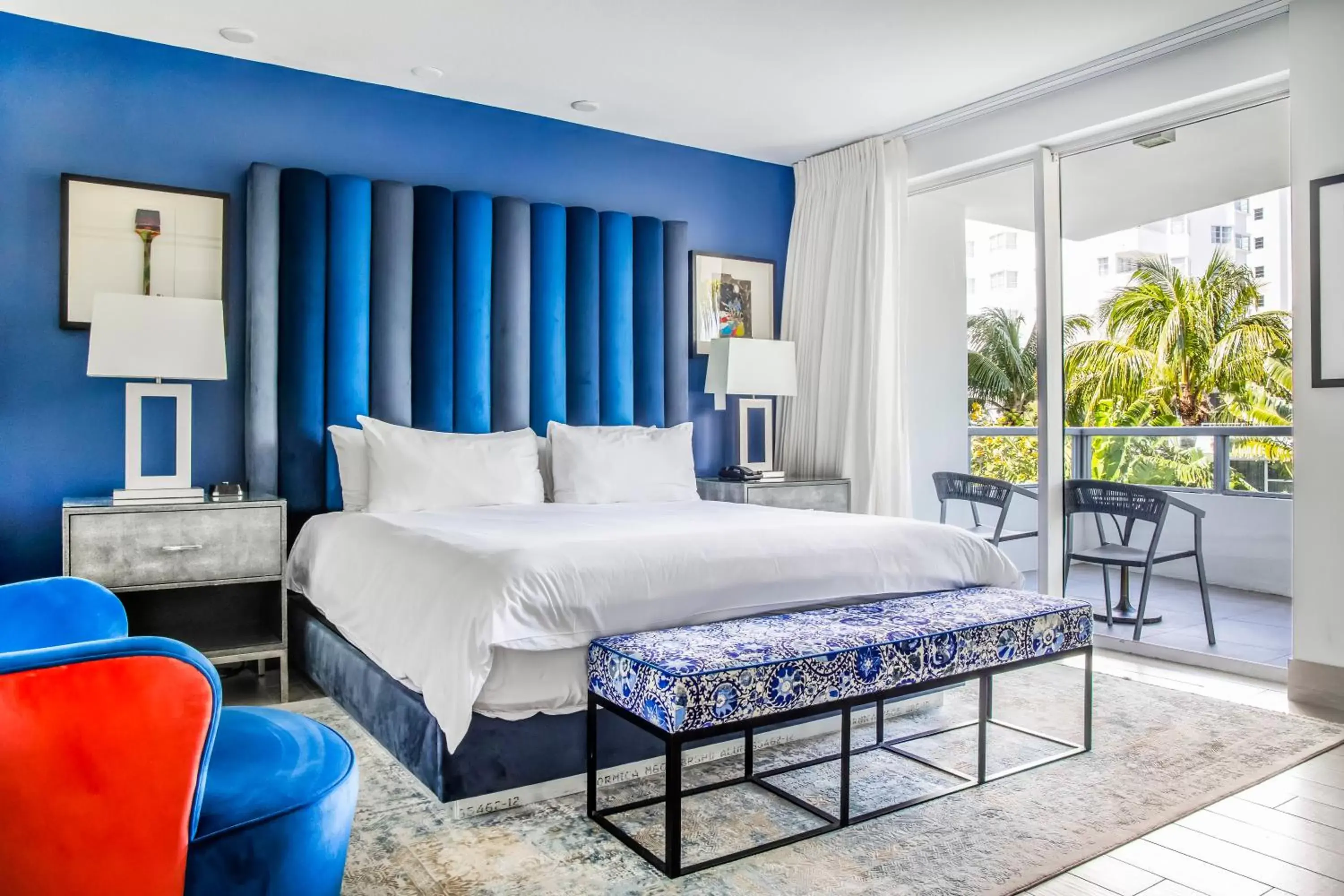 Bedroom, Bed in The Sagamore Hotel South Beach