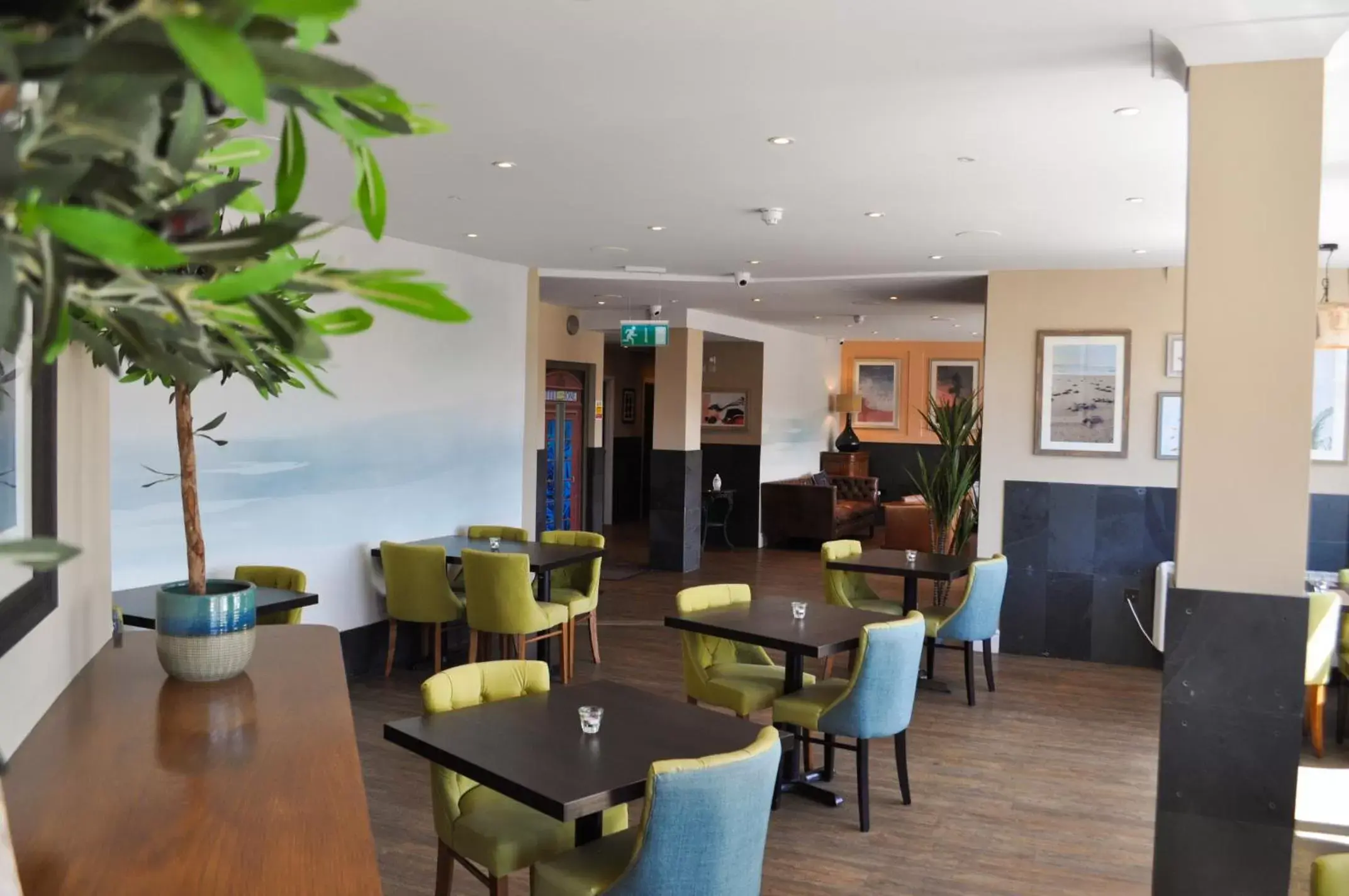 Seating area, Lounge/Bar in Bude Hotel - An Mor