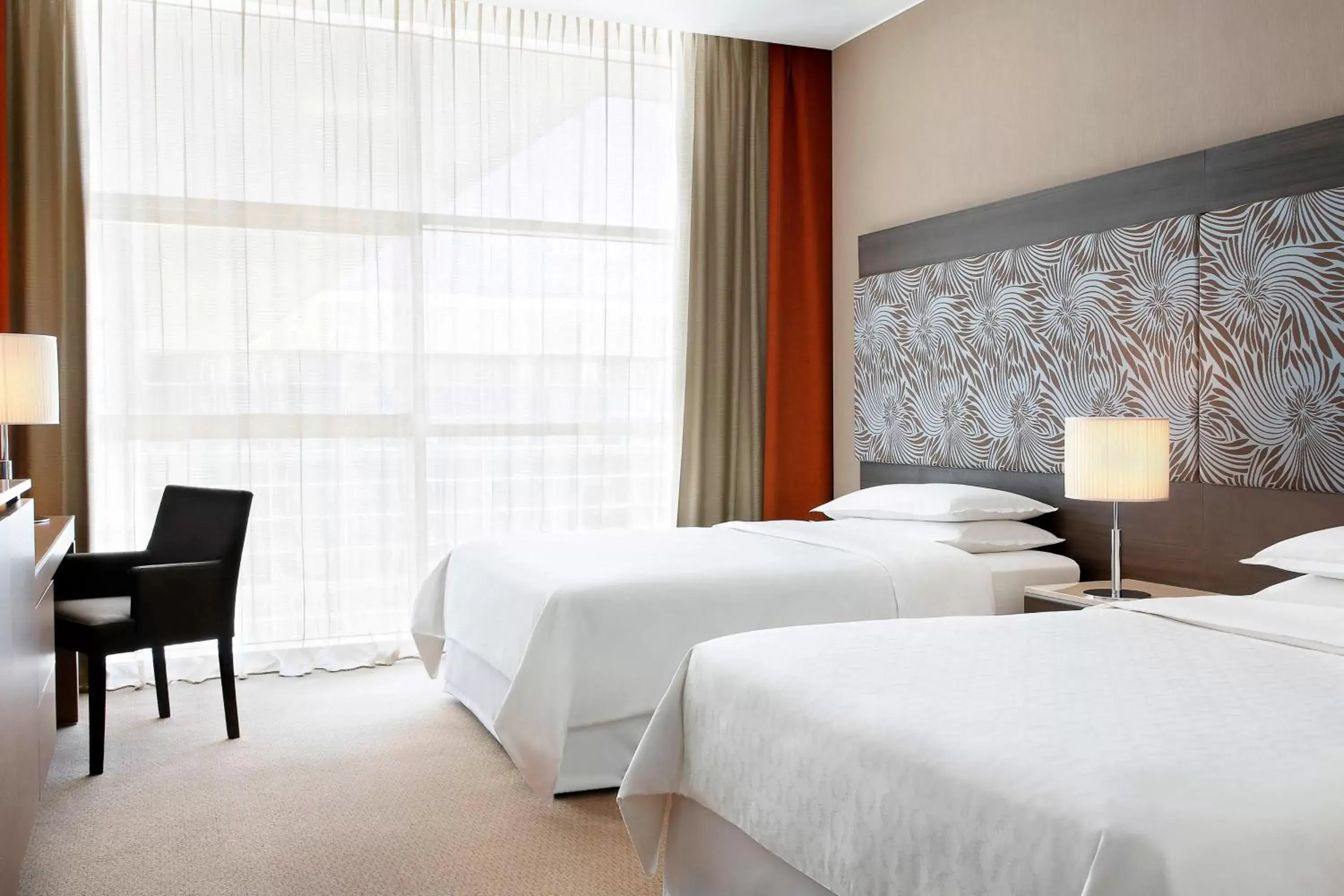 Photo of the whole room, Bed in Sheraton Milan Malpensa Airport Hotel & Conference Centre