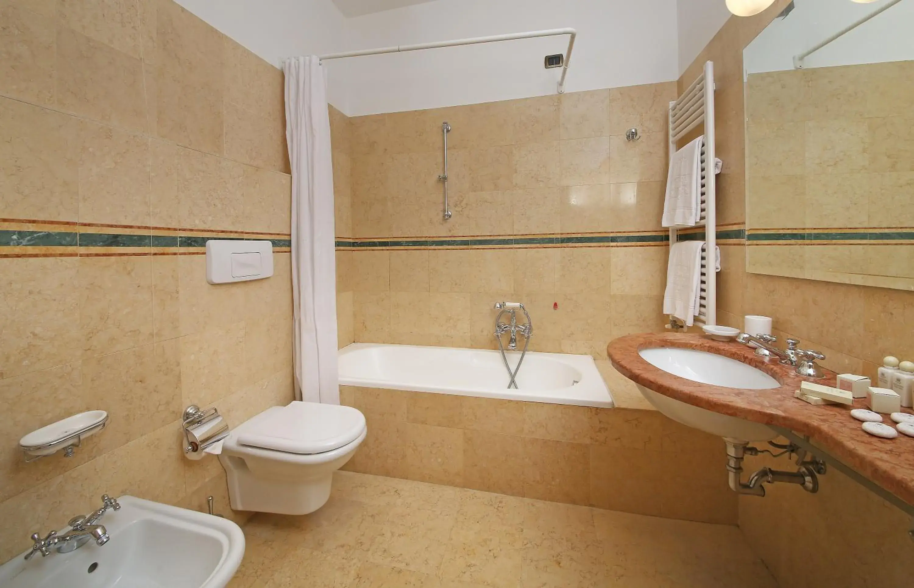 Bathroom in Hotel Villa Sofia