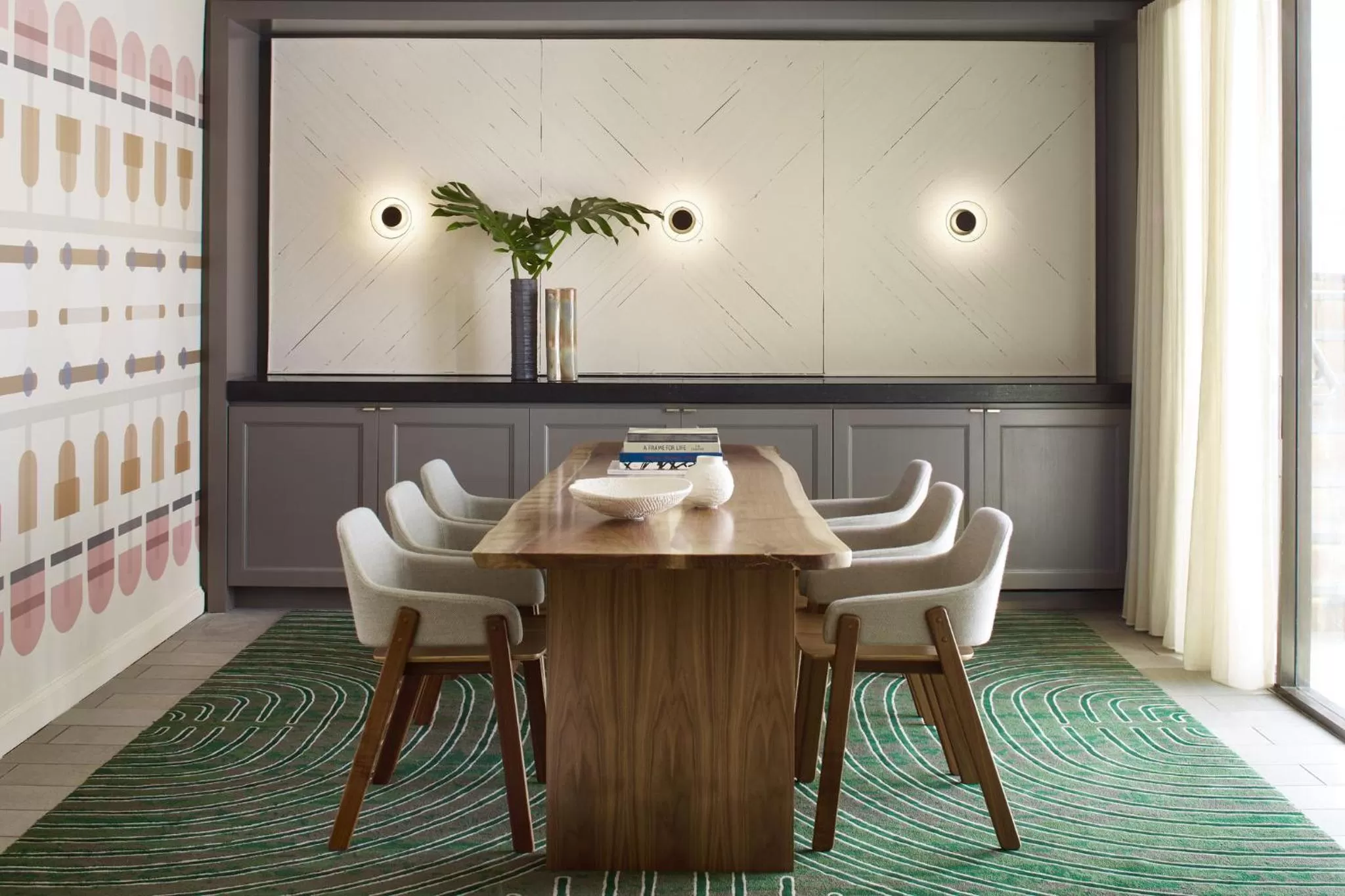 Property building in Kimpton Hotel Enso by IHG