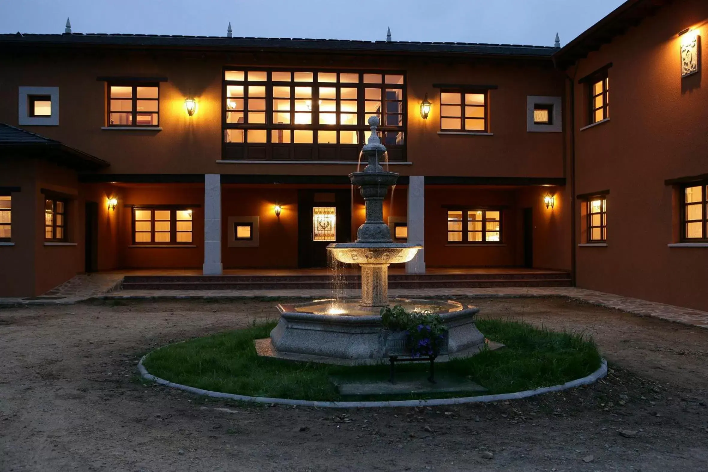 Property Building in Hotel Rural Yeguada Albeitar