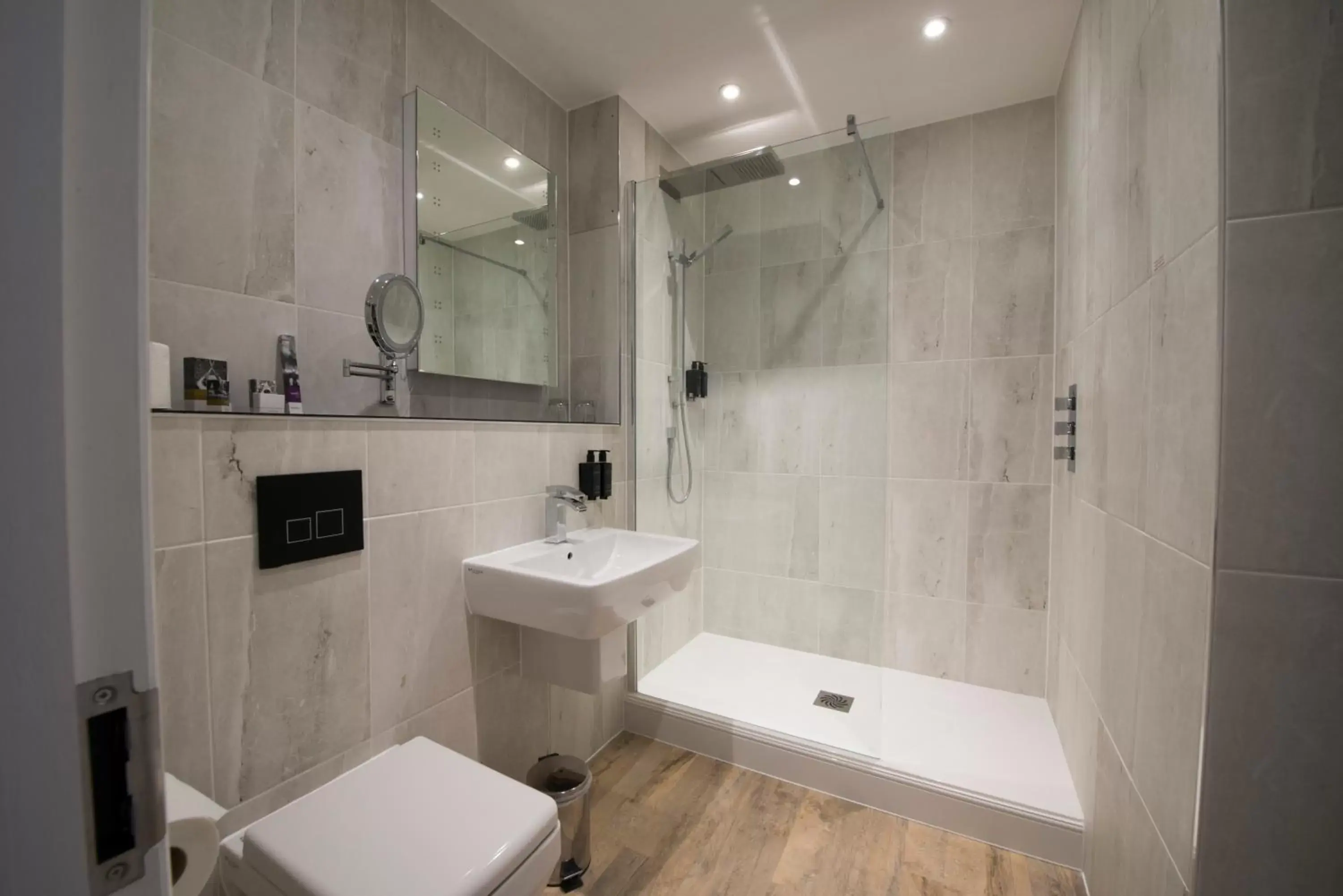 Bathroom in Hythe Imperial Hotel, Spa & Golf