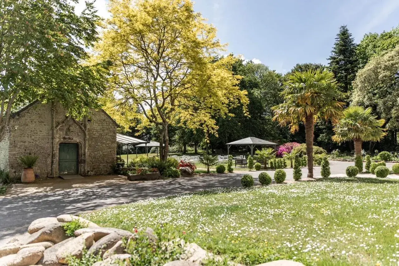 Property Building in Manoir des Indes, The Originals Relais (Relais du Silence)