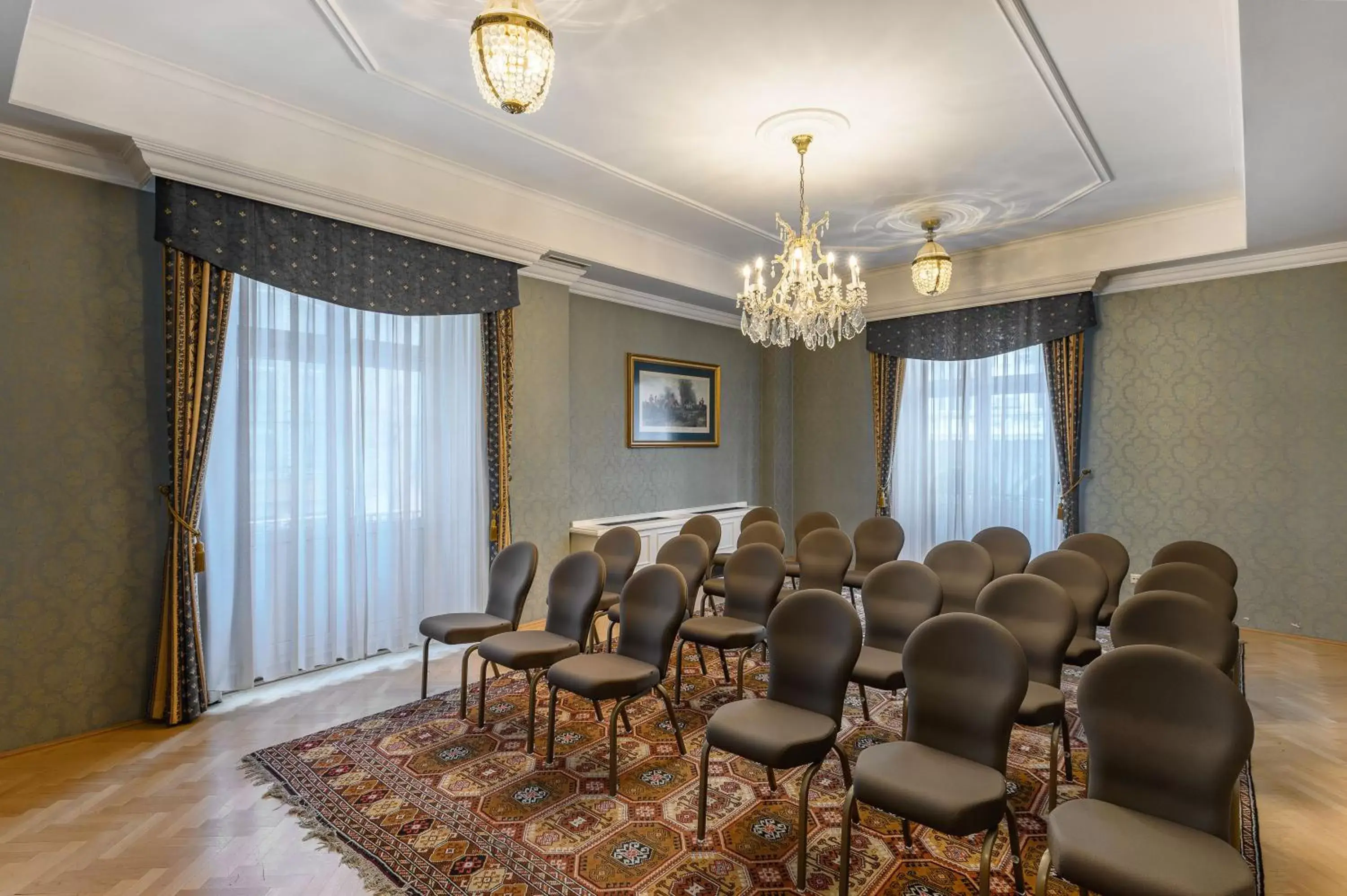 Meeting/conference room in Danubius Hotel Astoria City Center