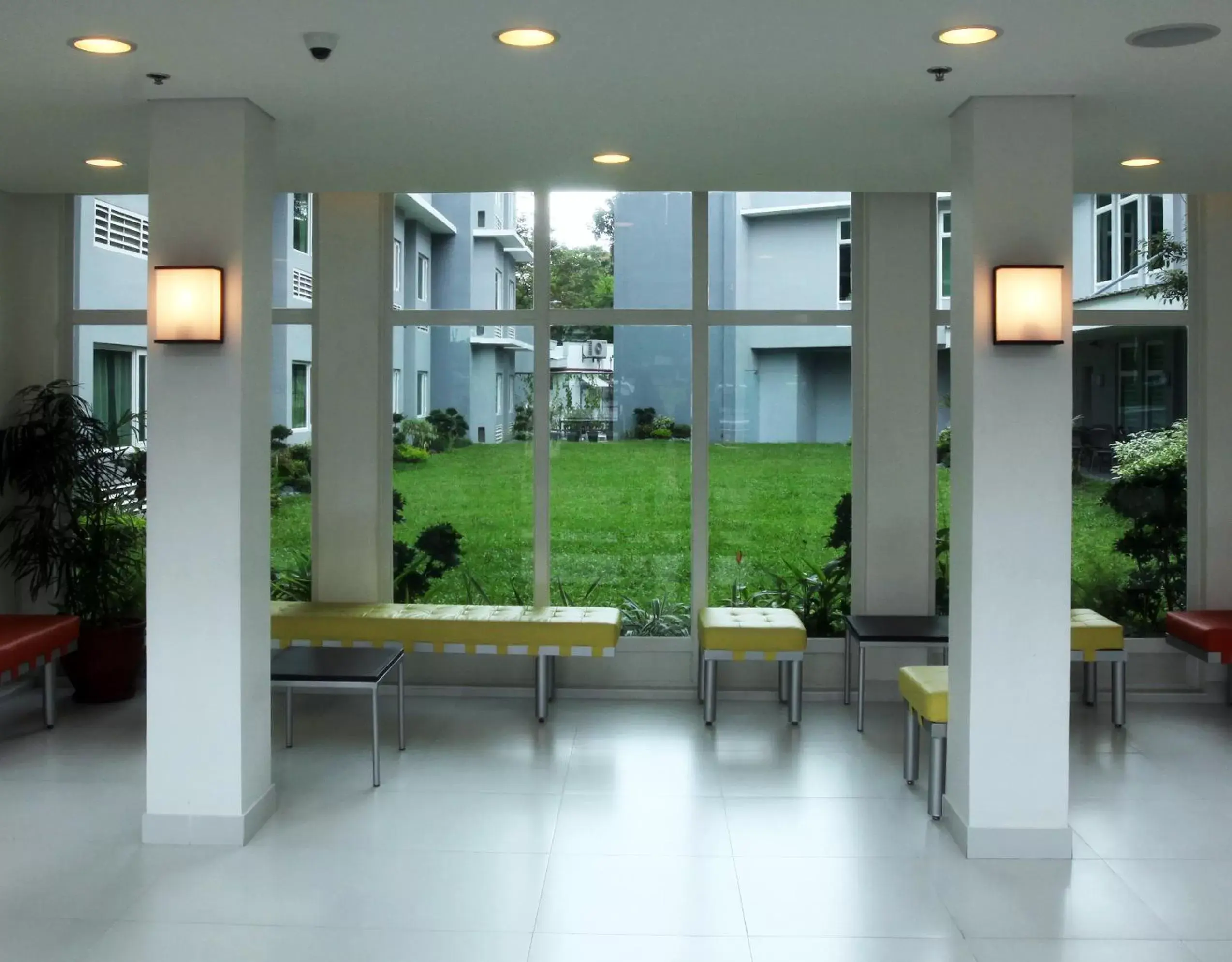 Lobby or reception in Microtel by Wyndham UP Technohub Lobby or reception in Microtel by Wyndham UP Technohub