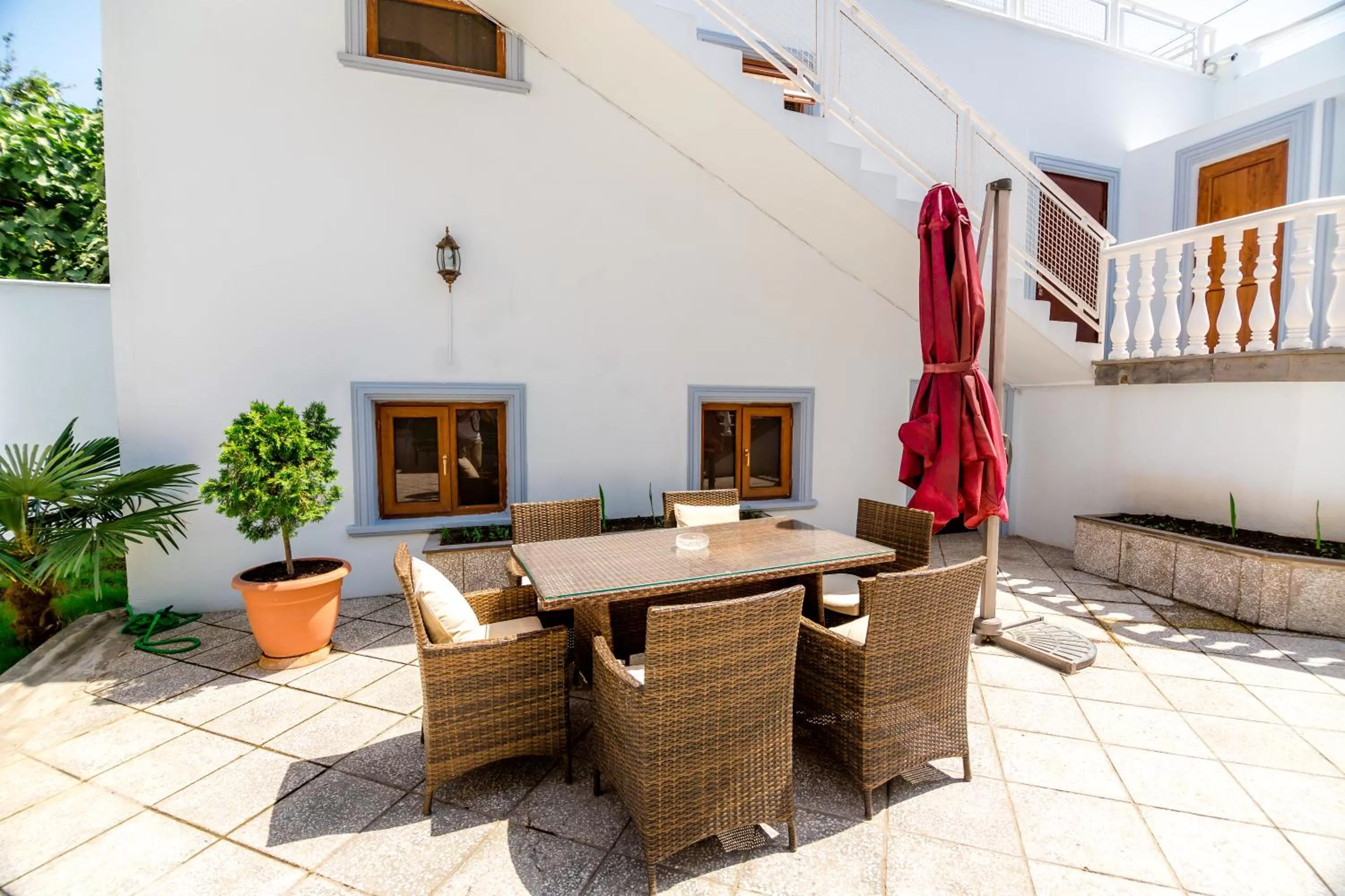 Seating area in Elia Palace Hotel