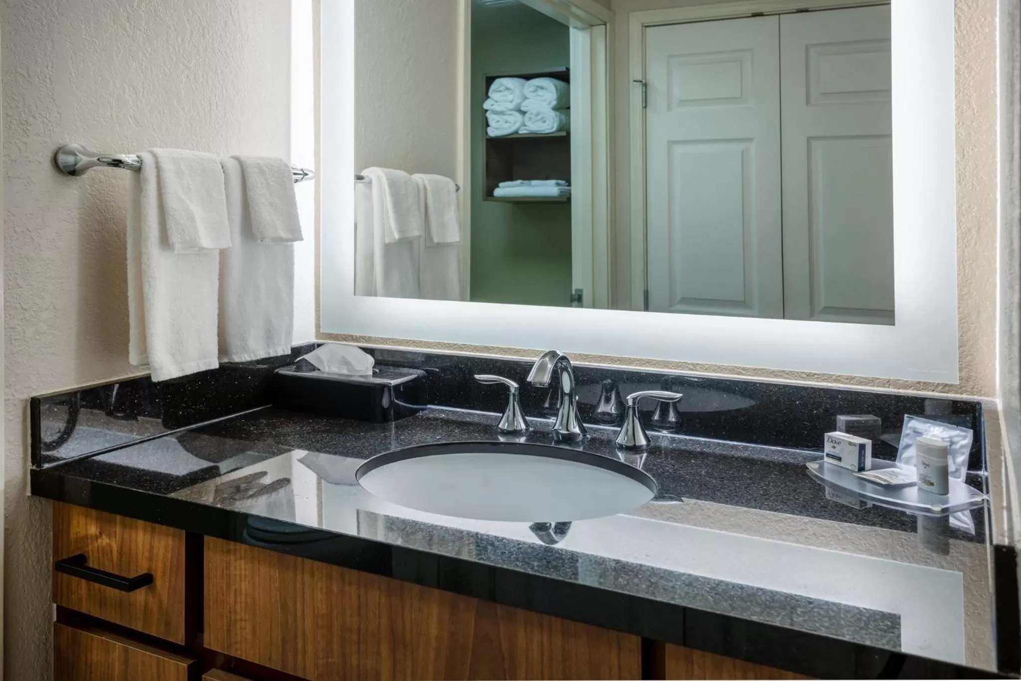 Photo of the whole room in Staybridge Suites Wilmington East by IHG