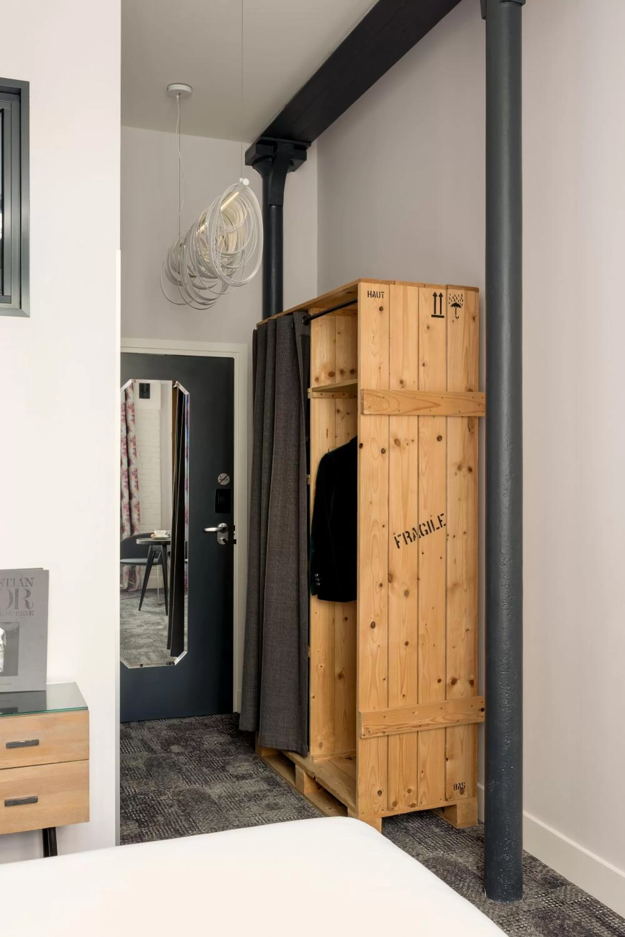 Bed in Hôtel Fabric