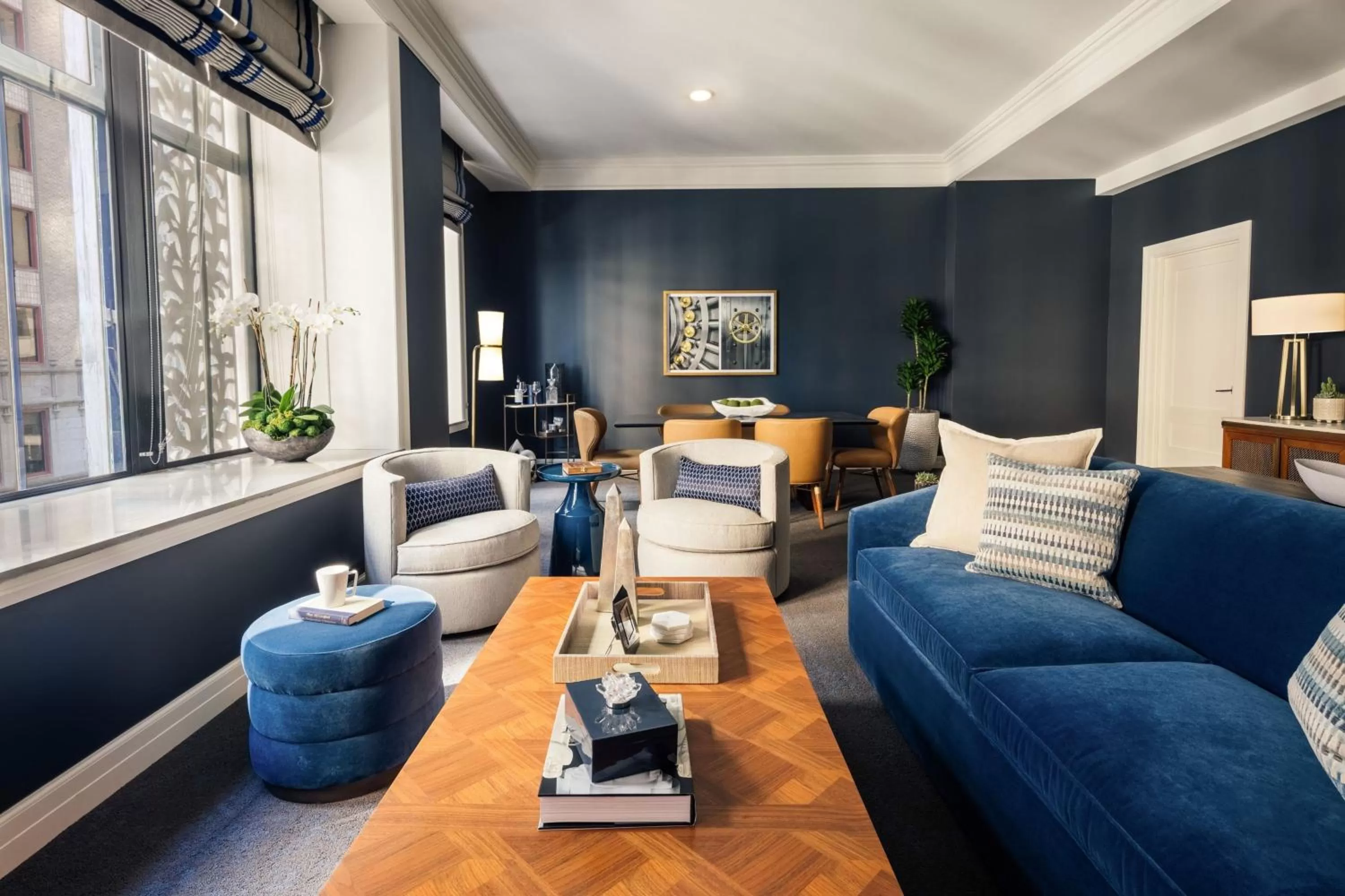 Lounge or bar in The National, Autograph Collection