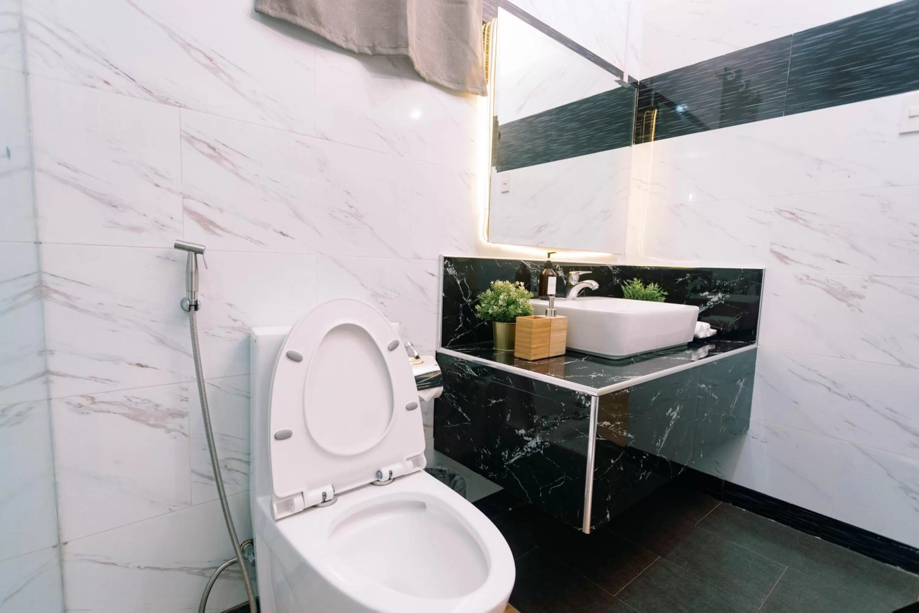 Toilet in 3 Peaks Resort & Boutique Hotel