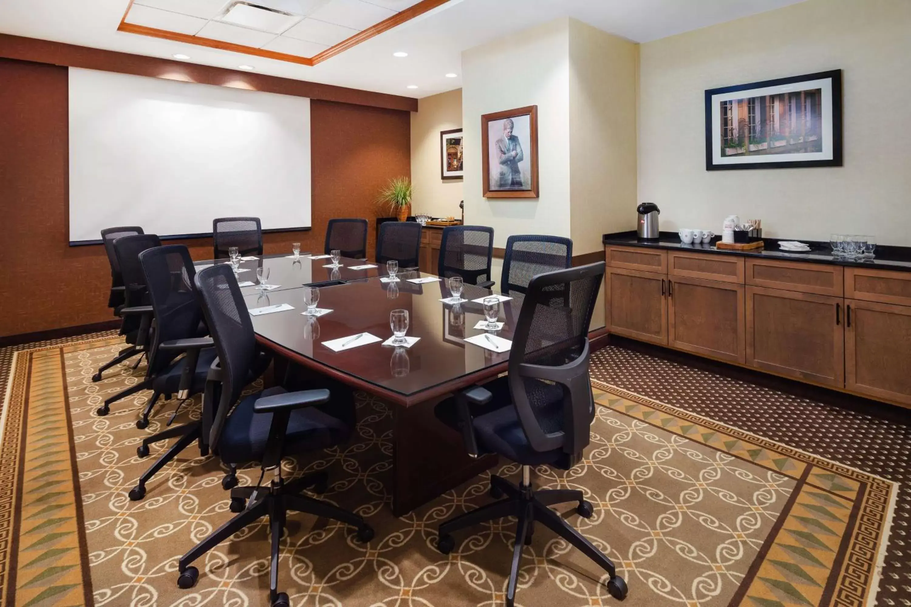 Meeting/conference room in Hilton Garden Inn Montreal Centre-Ville
