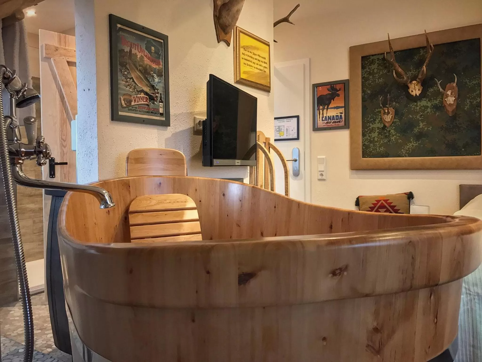 Photo of the whole room in Road Stop Wuppertal