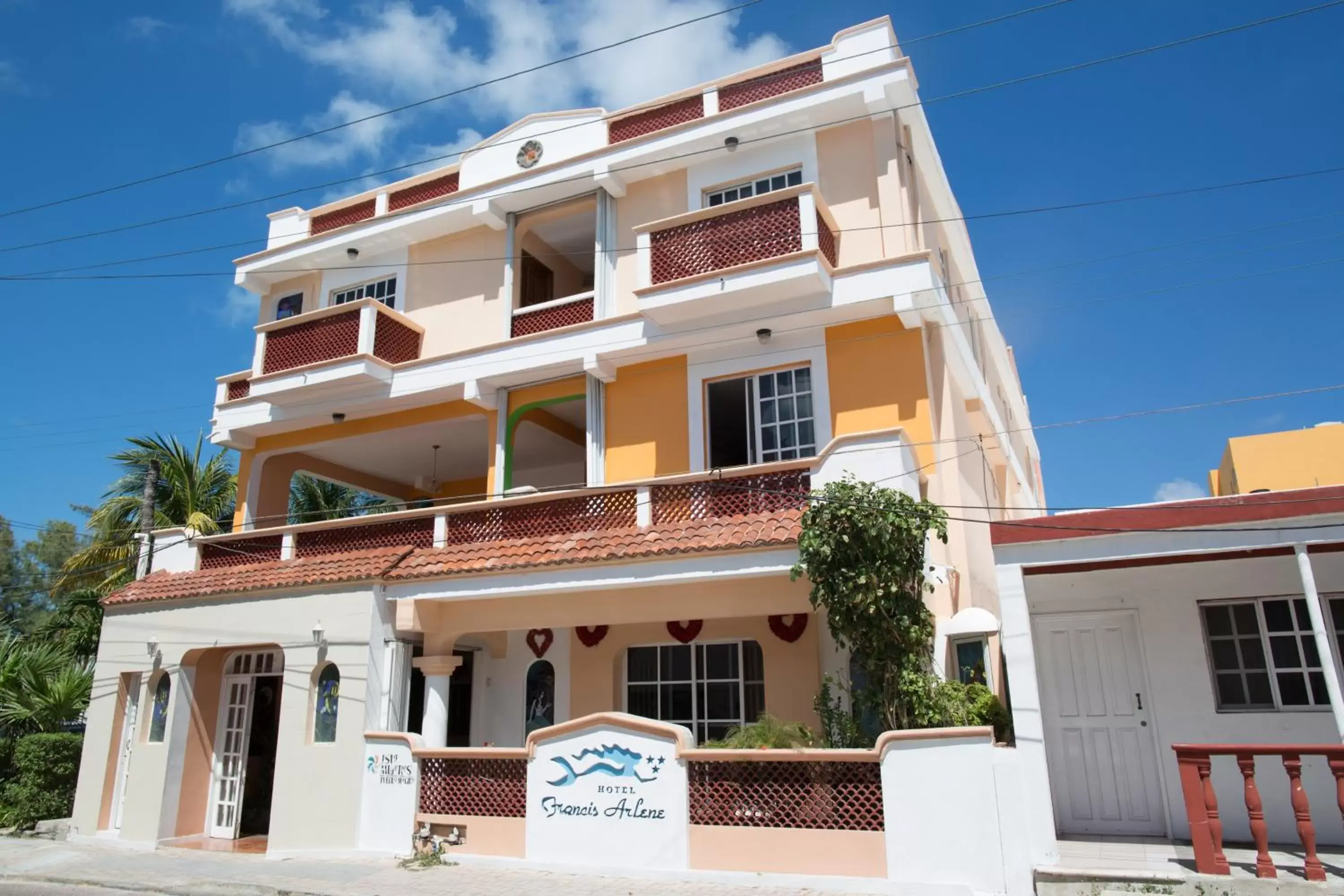 Facade/entrance, Property Building in Hotel Francis Arlene Adults Only