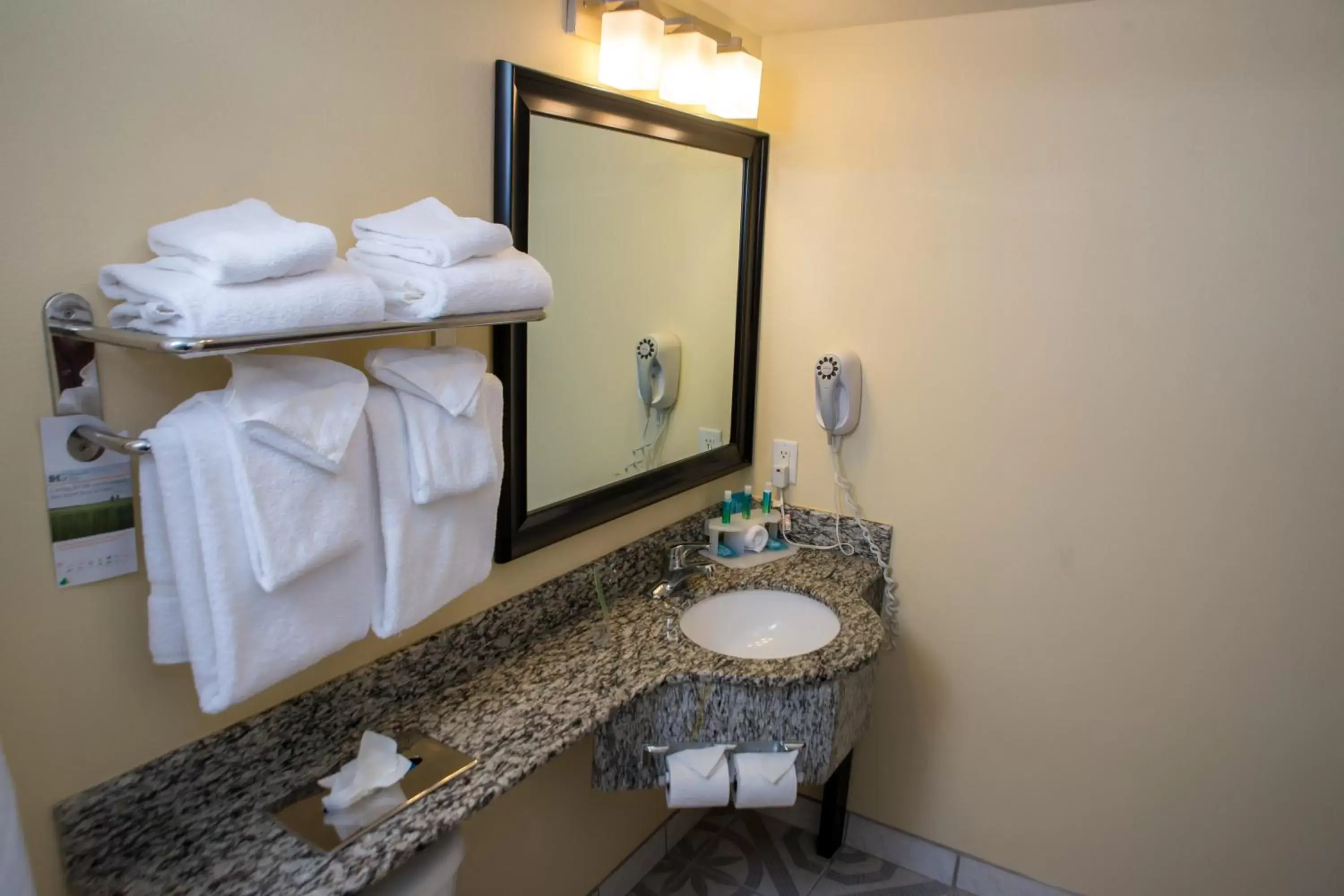 Photo of the whole room, Bathroom in Holiday Inn Express Hotel & Suites Cocoa, an IHG Hotel