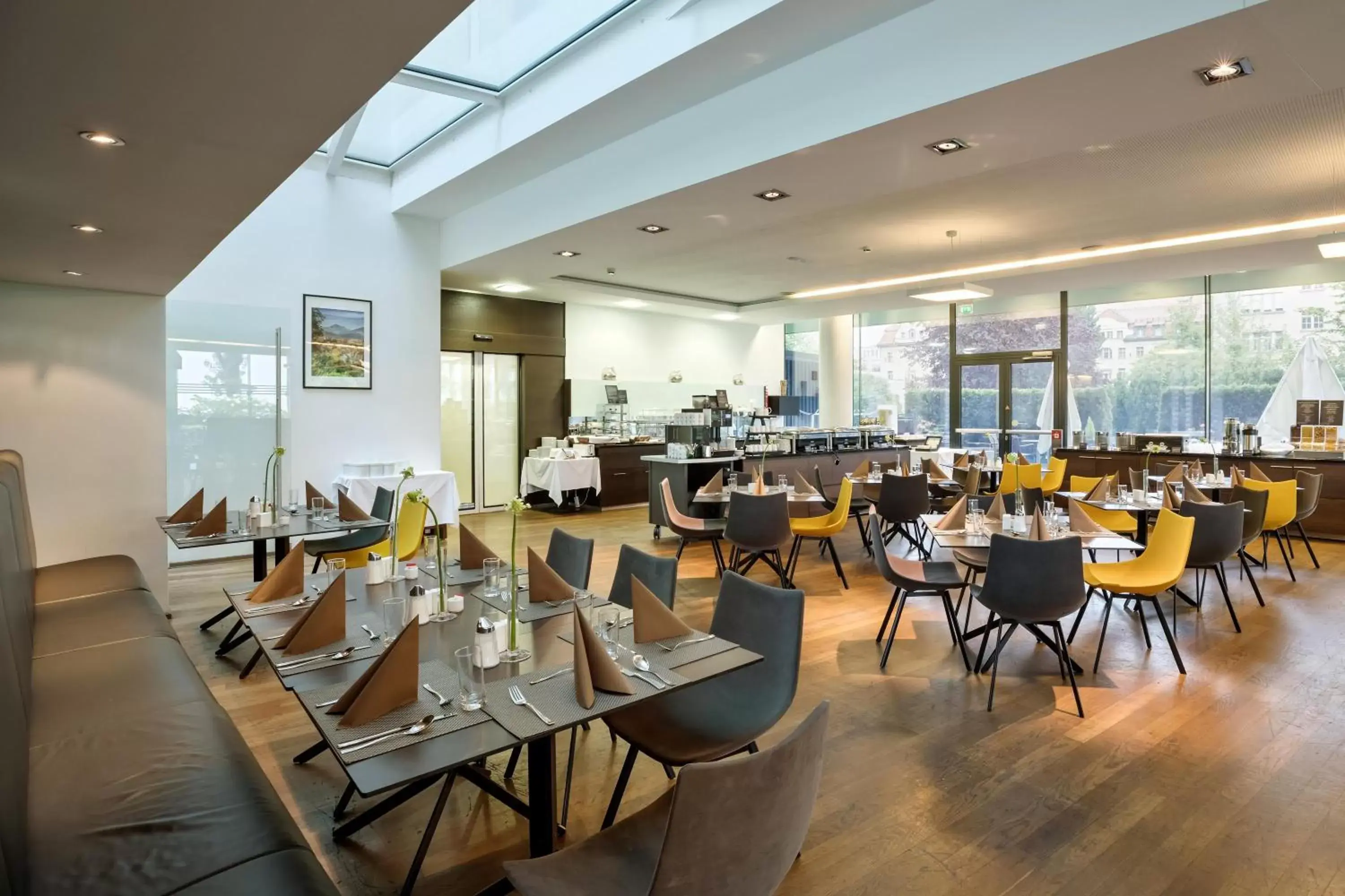 Restaurant/Places to Eat in Austria Trend Hotel Congress Innsbruck