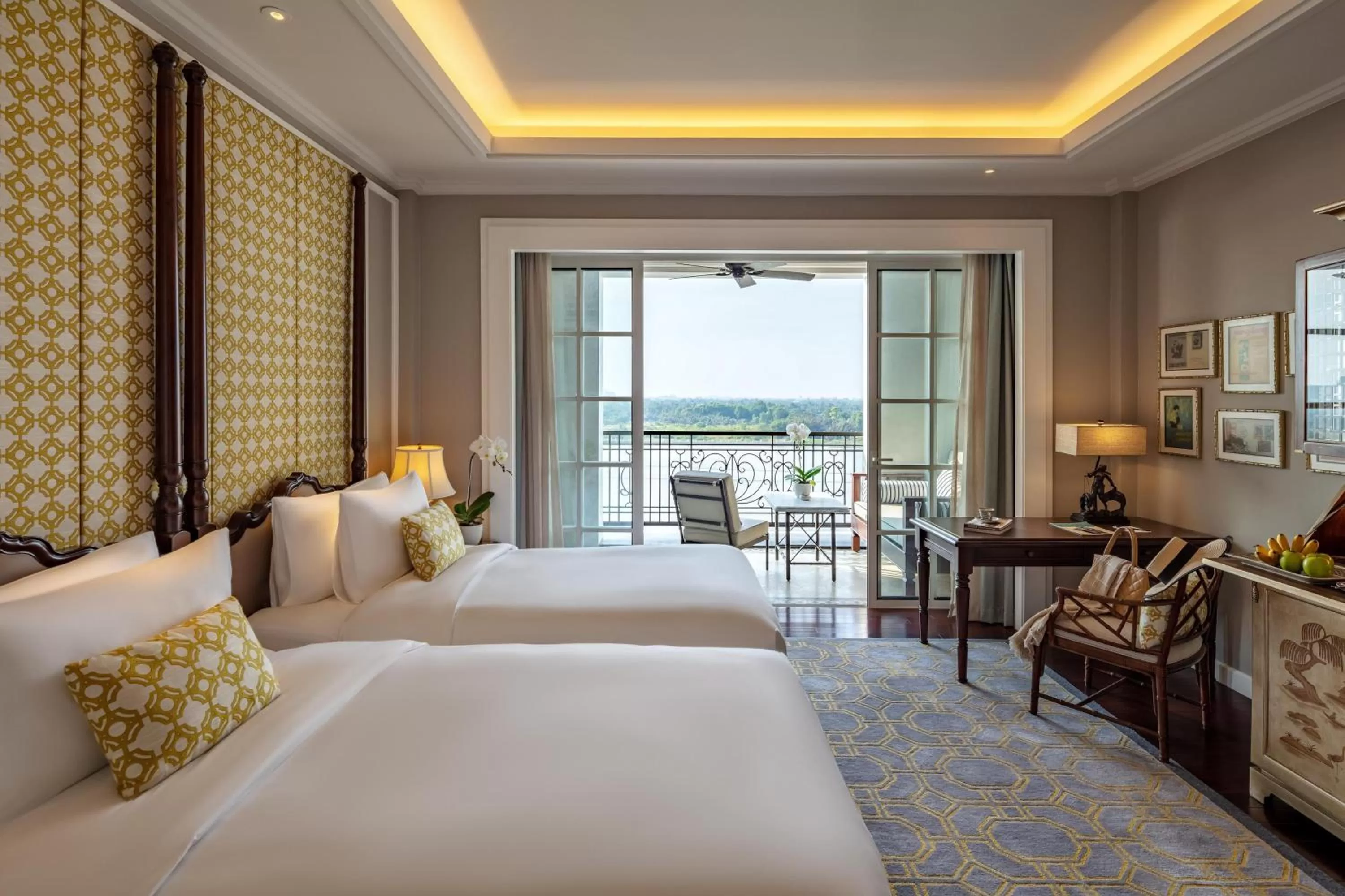 Bedroom, Bed in Mia Saigon – Luxury Boutique Hotel
