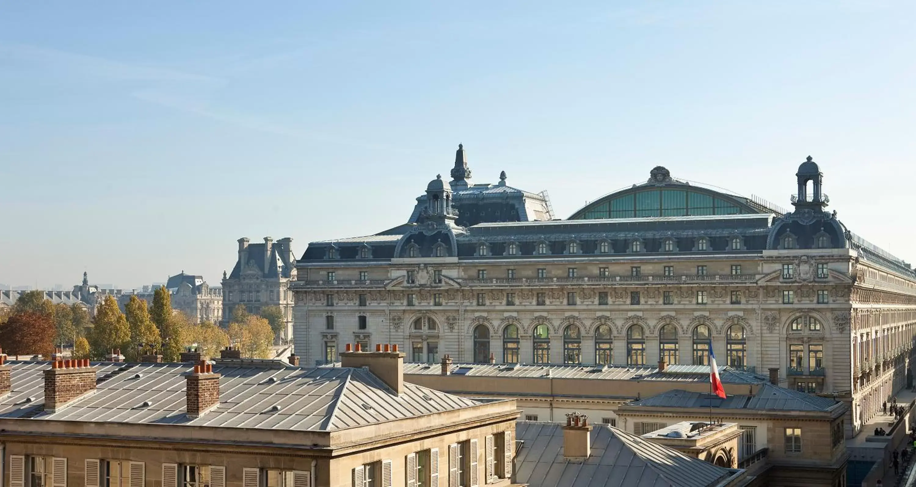 Nearby landmark in Hôtel d'Orsay - Esprit de France