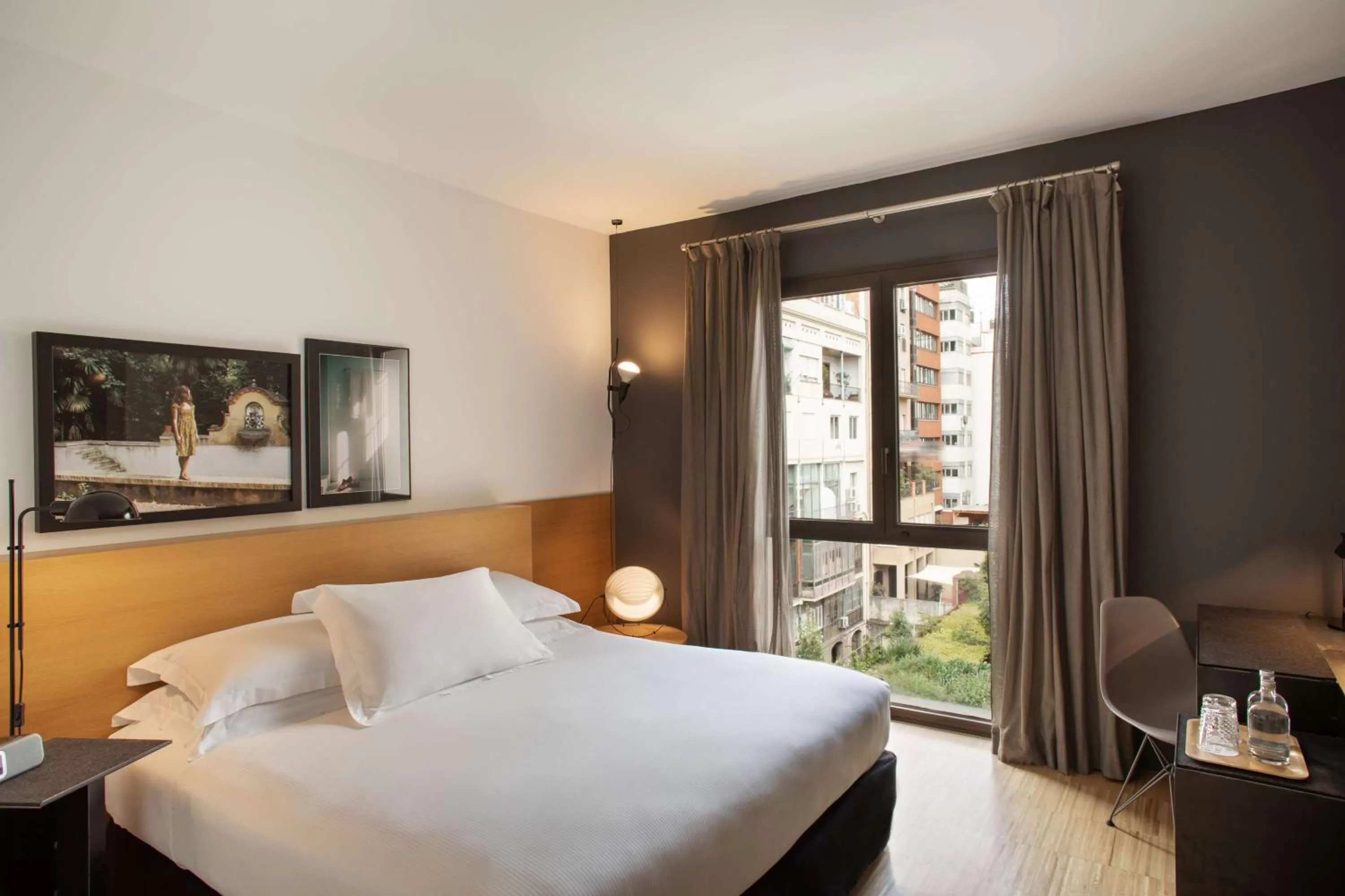 Bedroom, Bed in Alexandra Barcelona Hotel, Curio Collection by Hilton