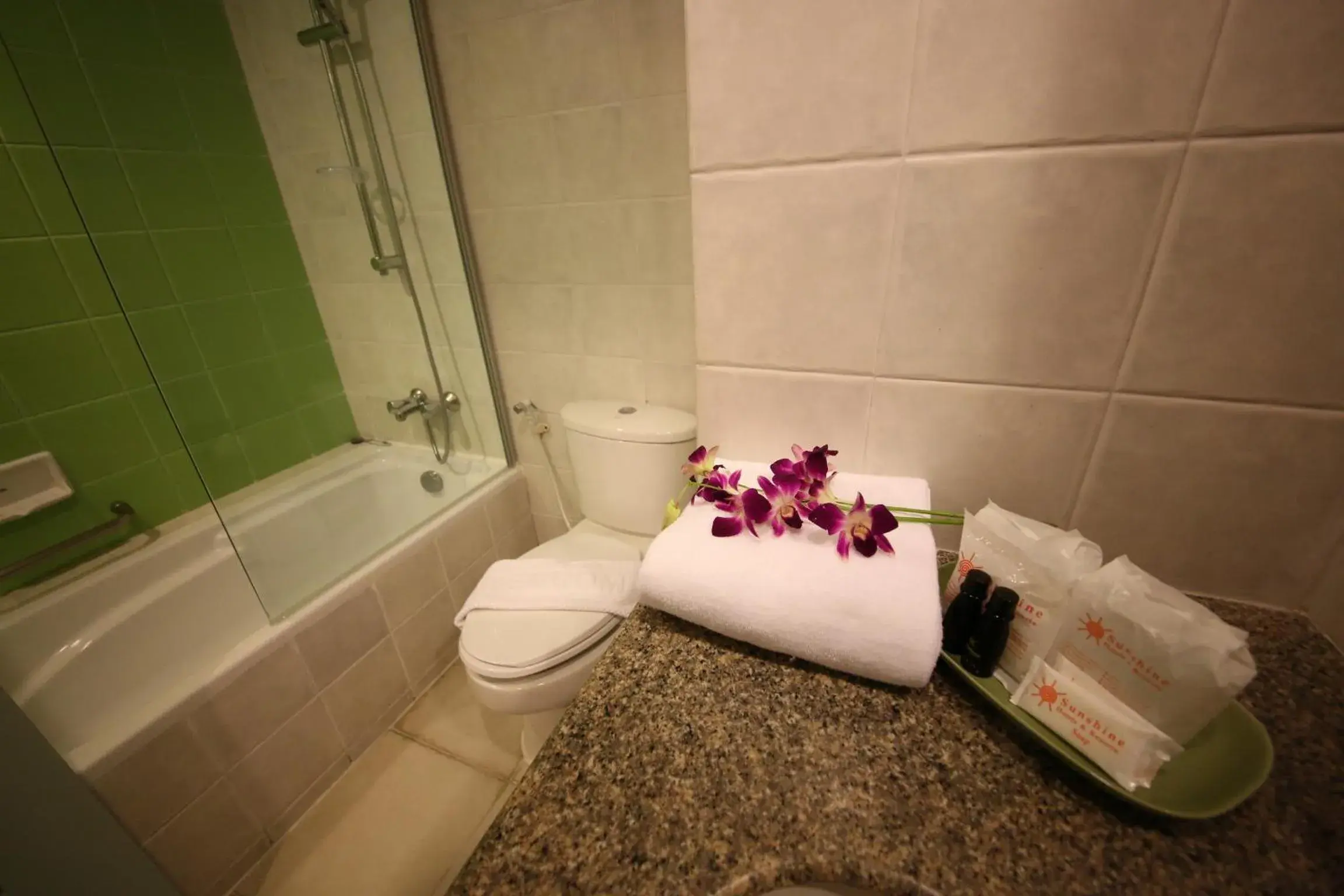 Bathroom in The Green Park Resort - SHA Extra Plus