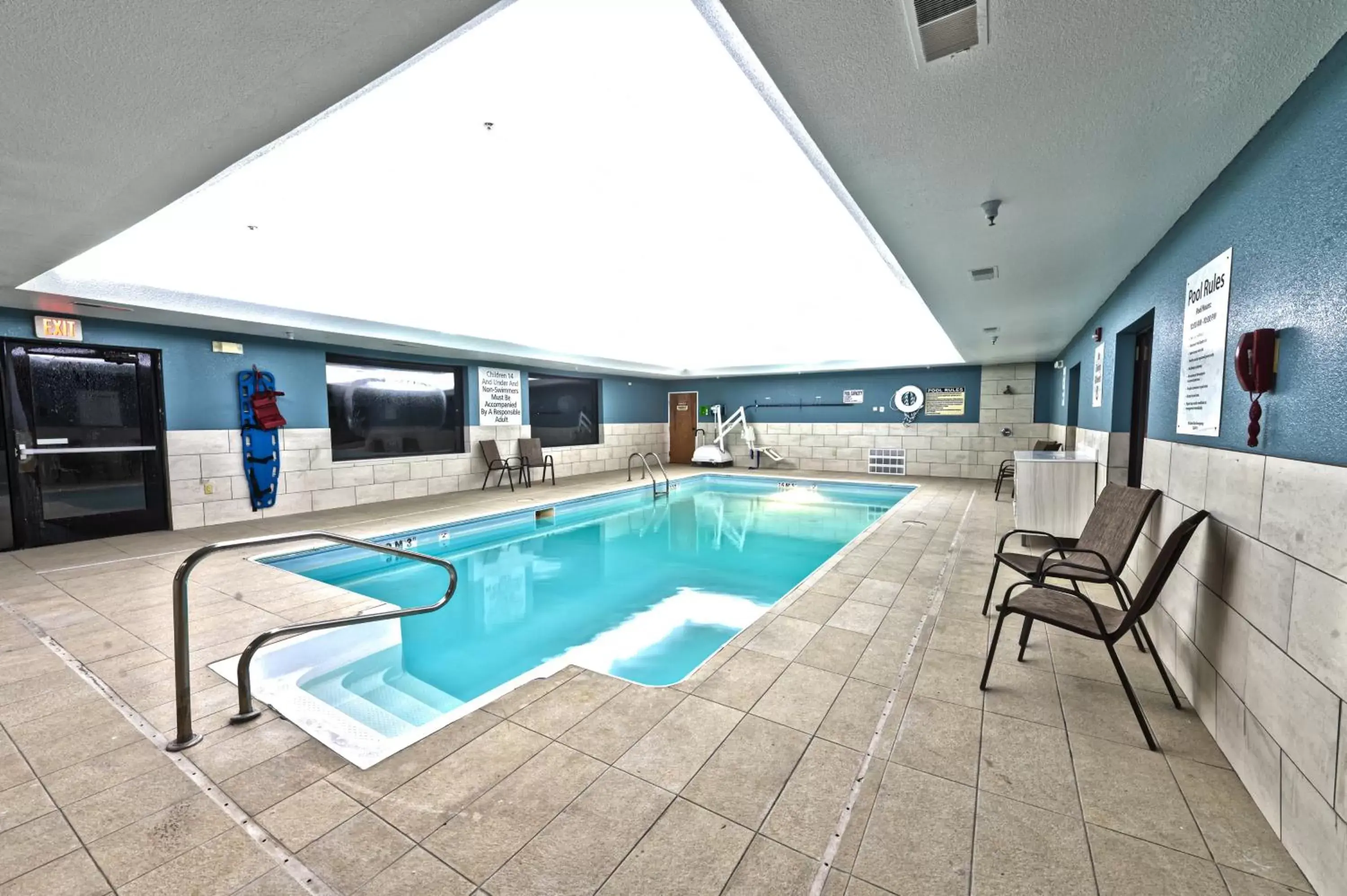 Swimming Pool in Holiday Inn Express Hotel & Suites Goshen, an IHG Hotel