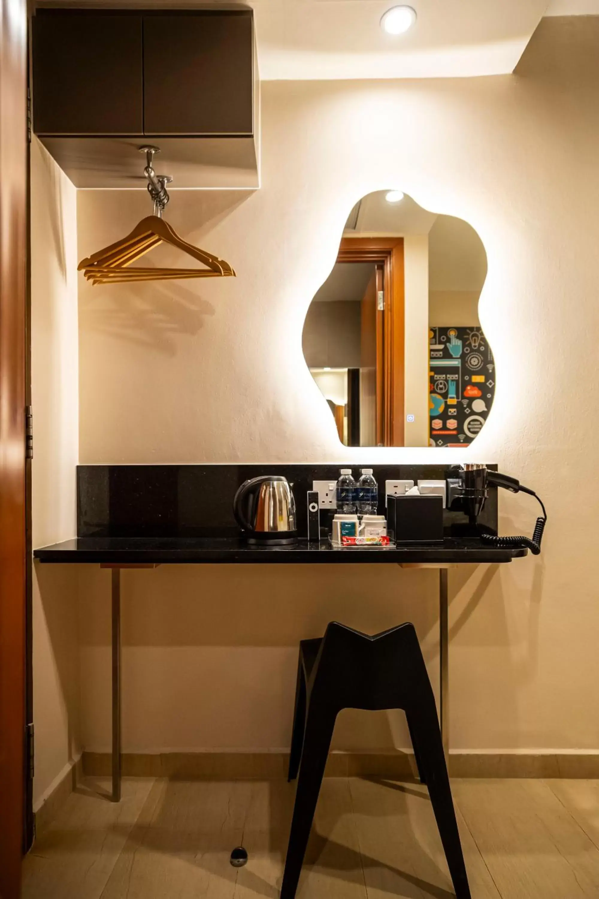 Bedroom, Kitchen/Kitchenette in Fragrance Hotel - Oasis