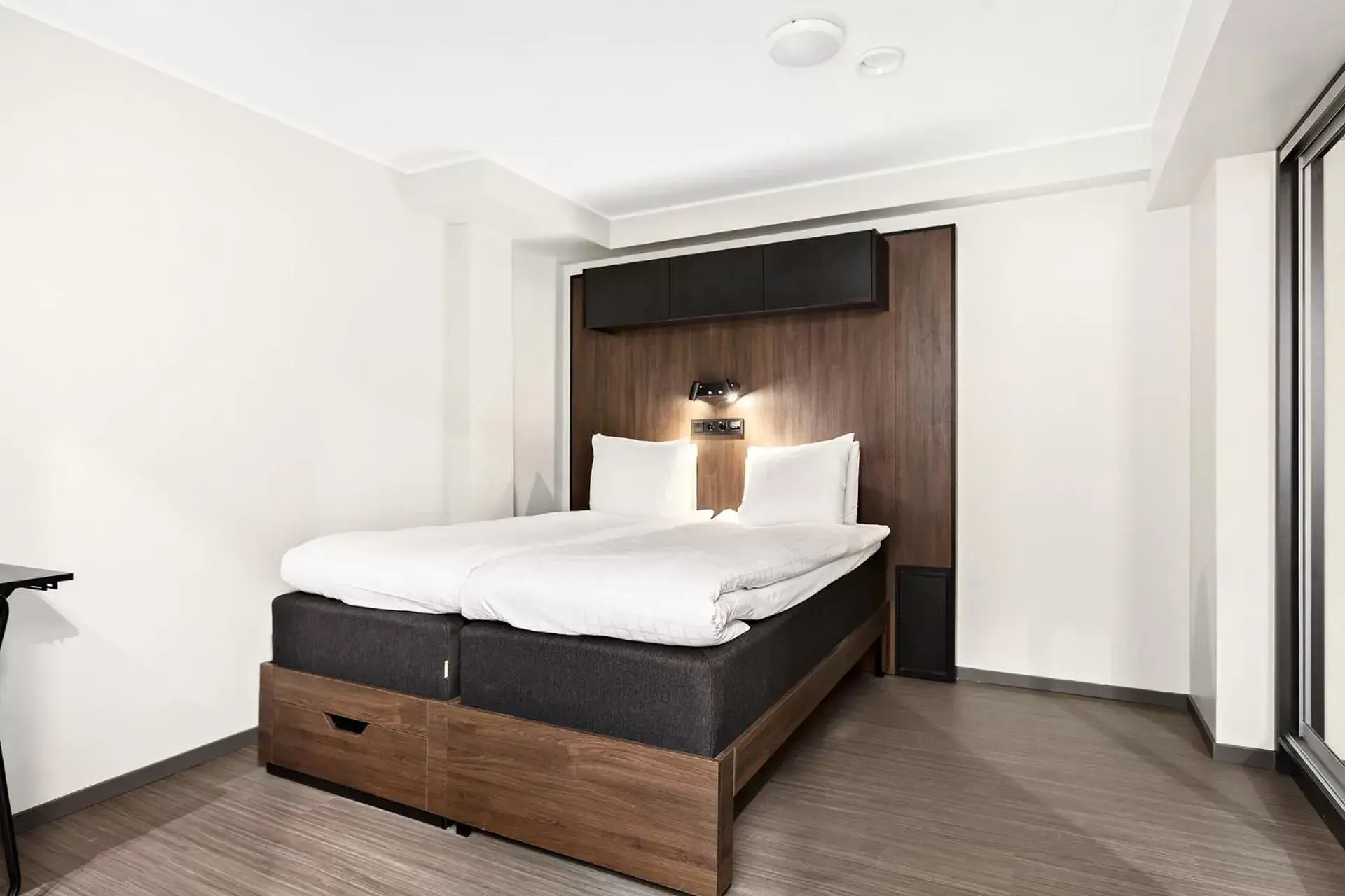 Bed in Sure Hotel Studio by Best Western Bromma