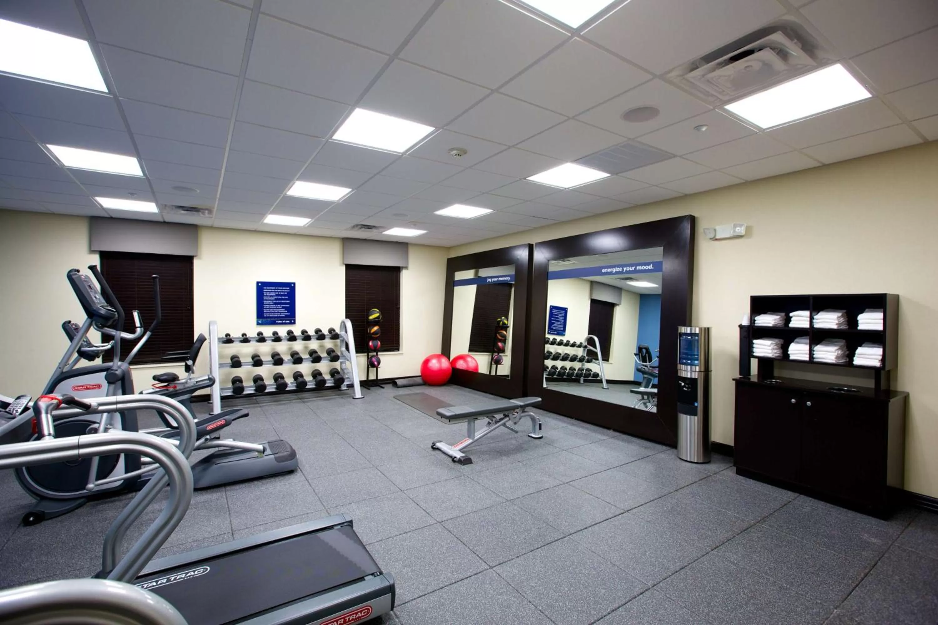 Fitness centre/facilities in Hampton Inn and Suites Missouri City