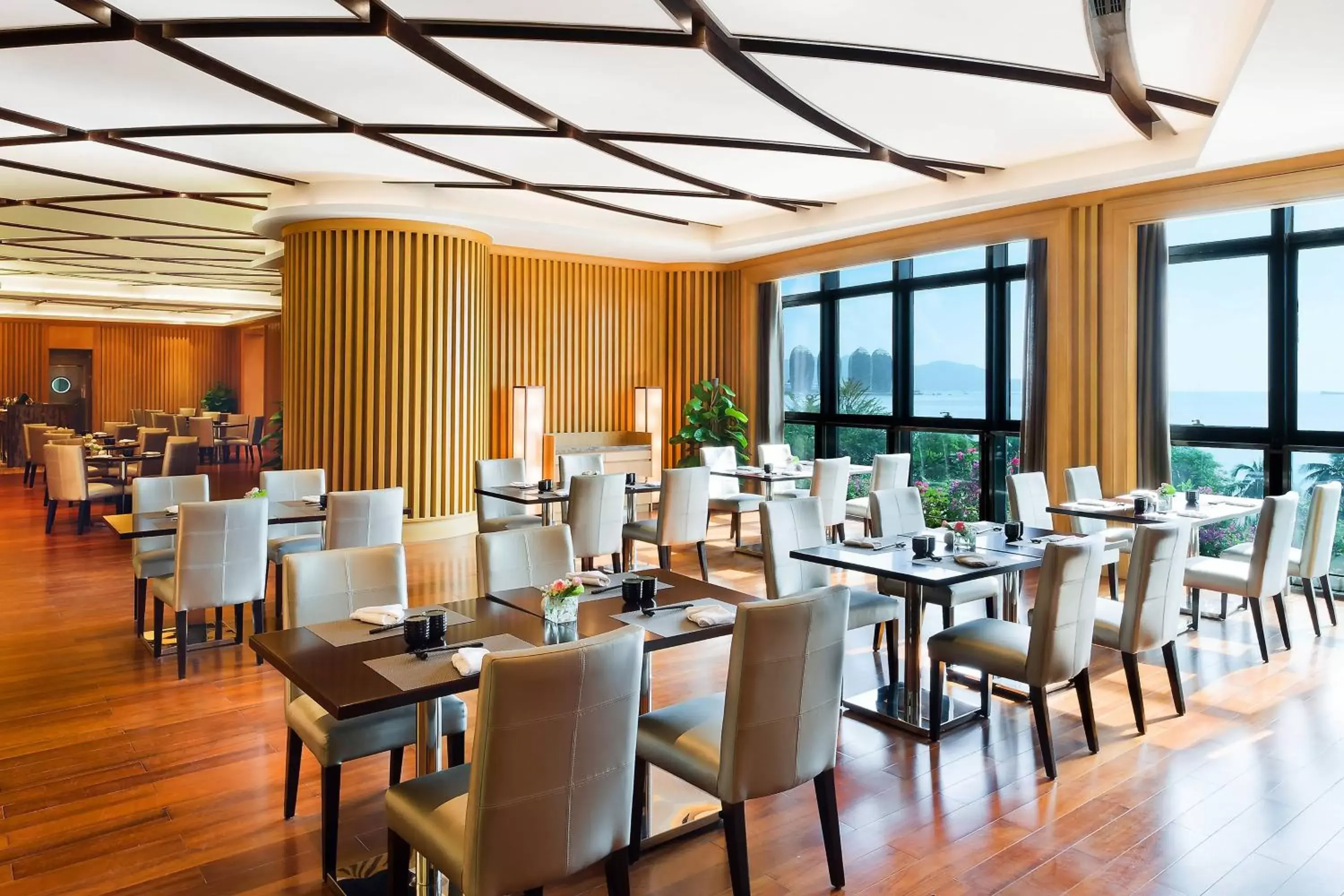 Restaurant/Places to Eat in Four Points by Sheraton Hainan, Sanya